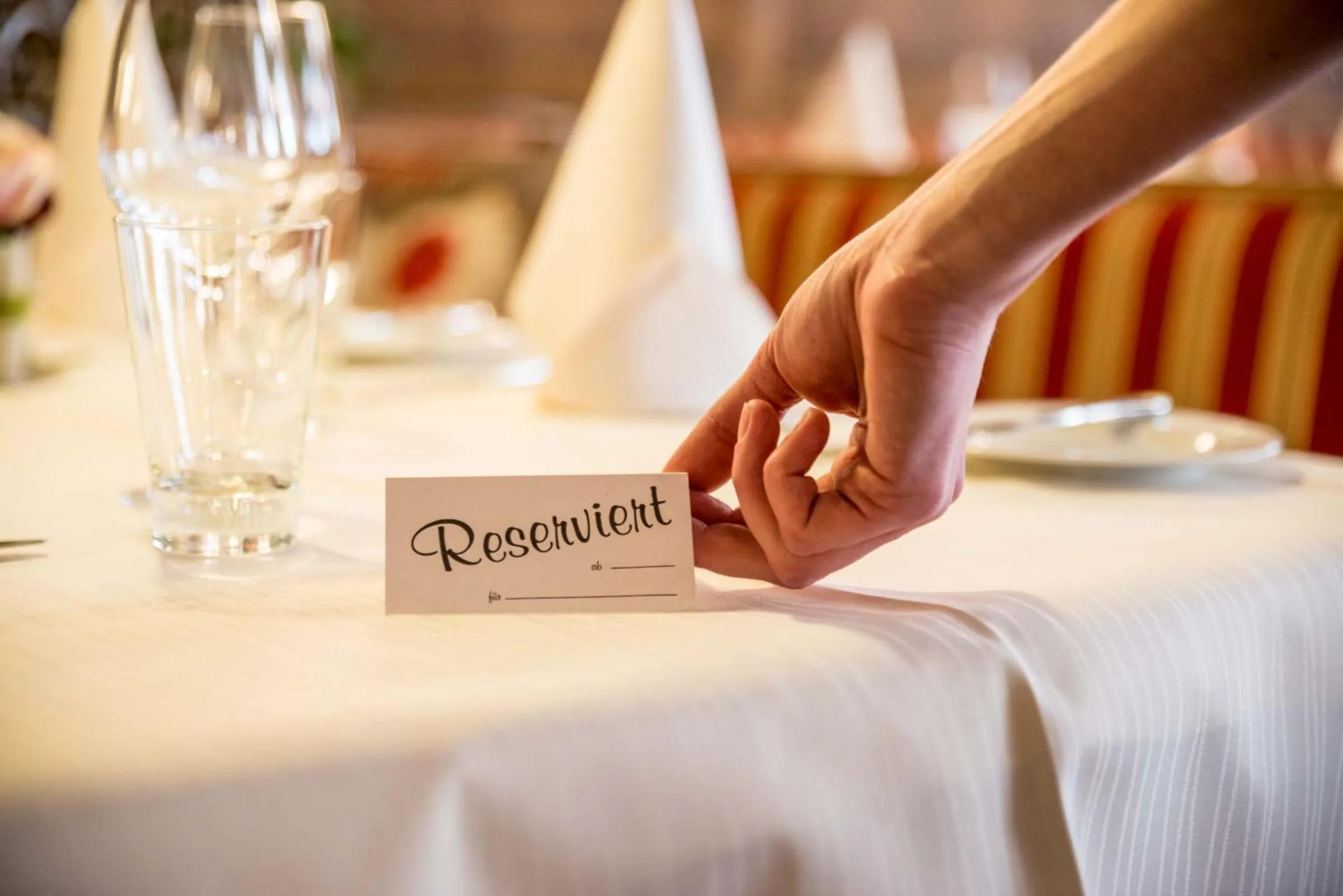 Restaurant/places to eat in Hotel Restaurant Sonne