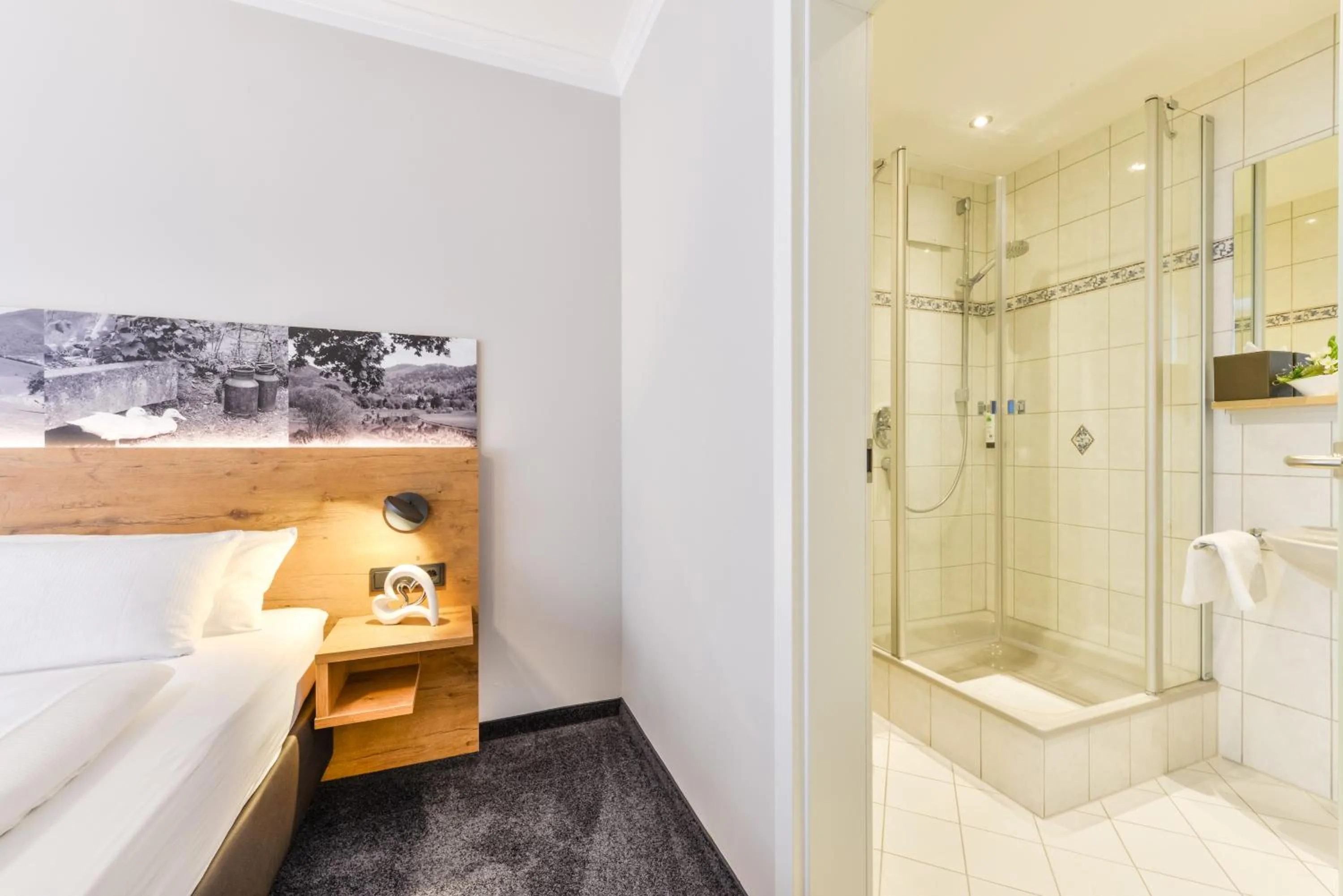 Bed in Hotel Restaurant Sonne