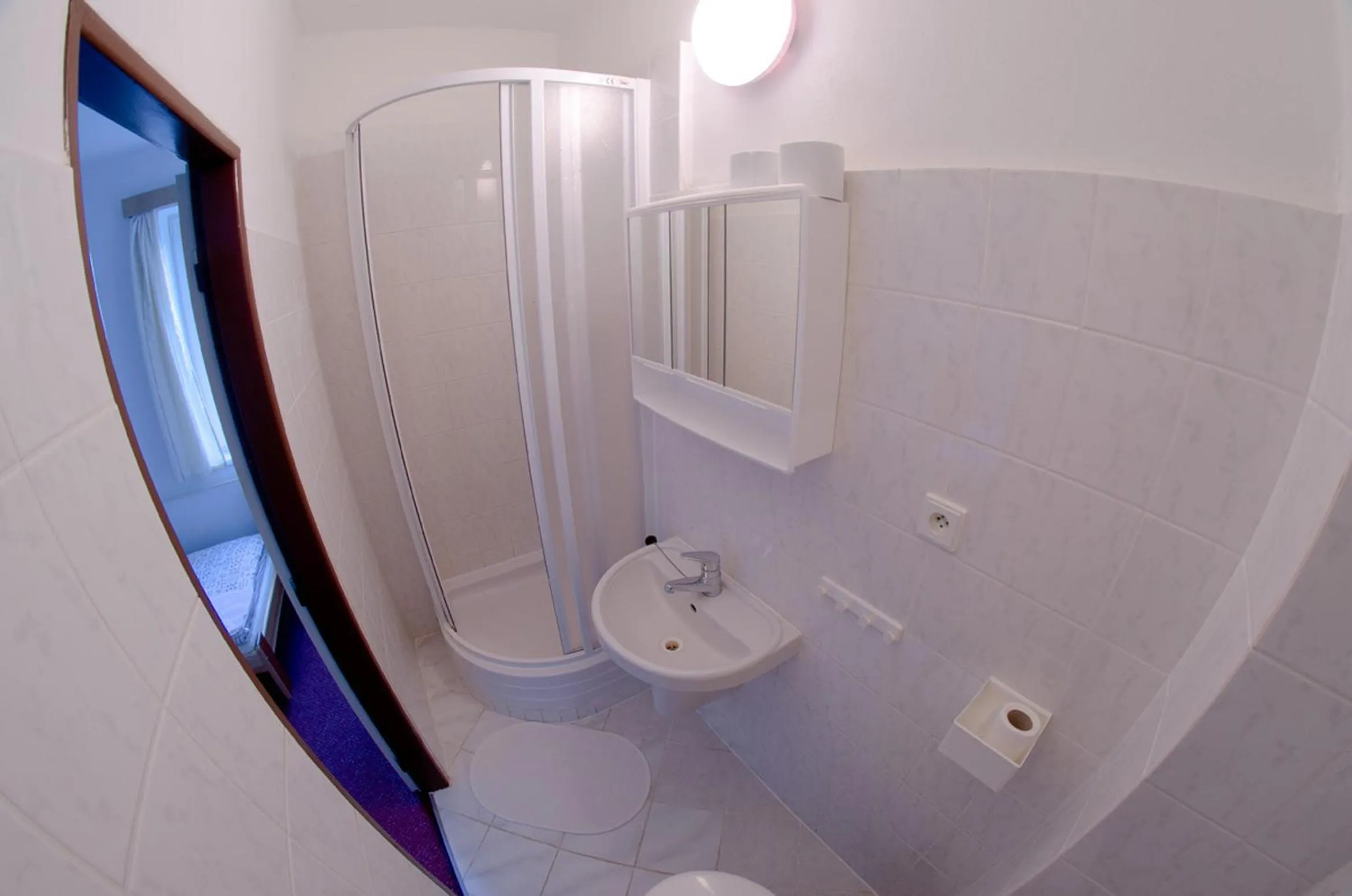 Bathroom in Hotel Rohanov