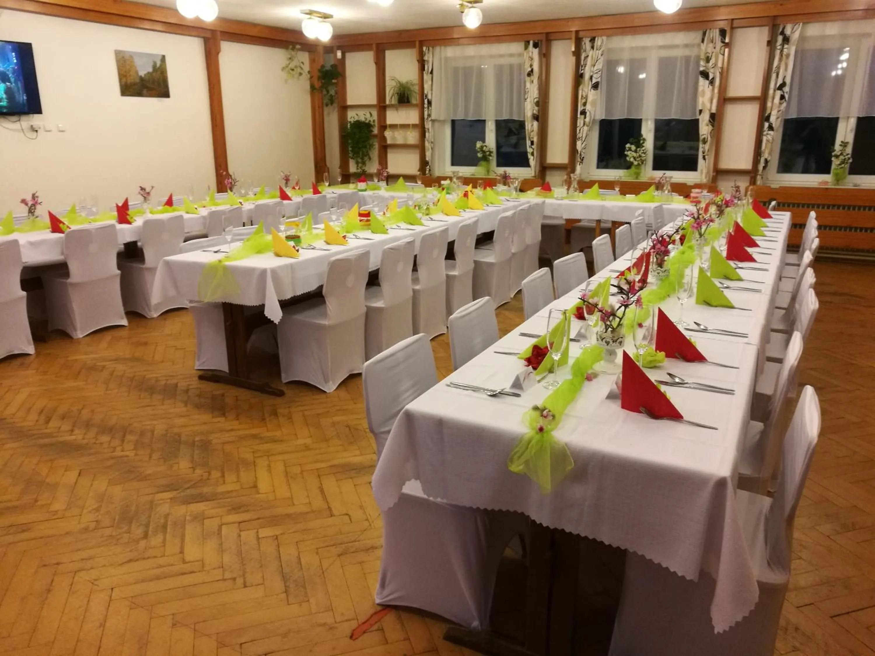 Banquet/Function facilities in Hotel Rohanov