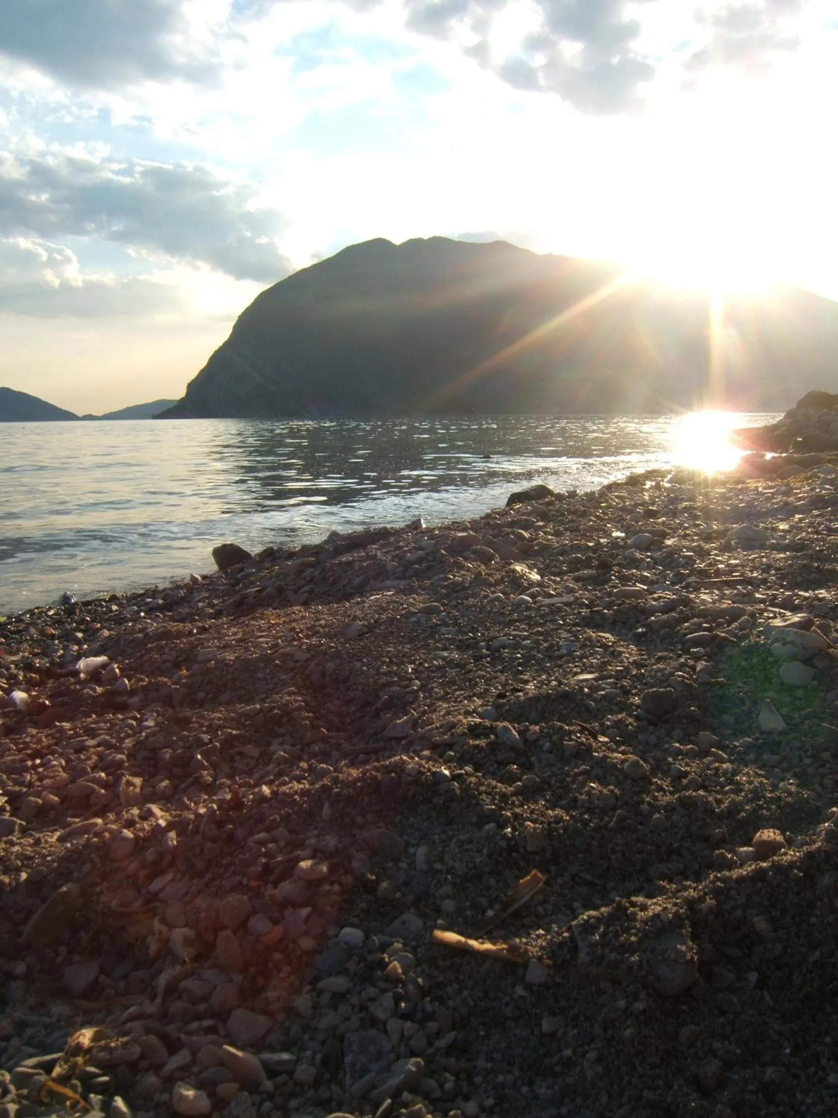 Beach in La Foresta Monteisola