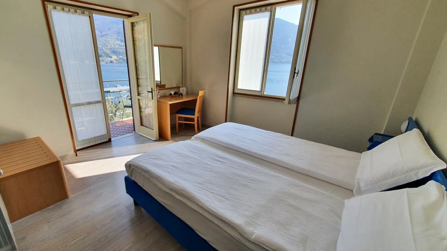 Bed in La Foresta Monteisola