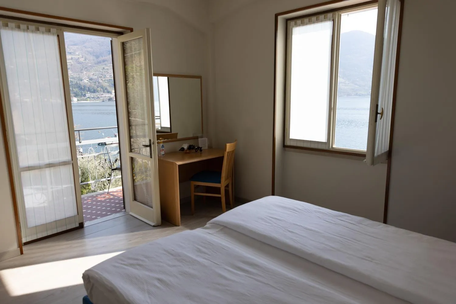 Bed in La Foresta Monteisola