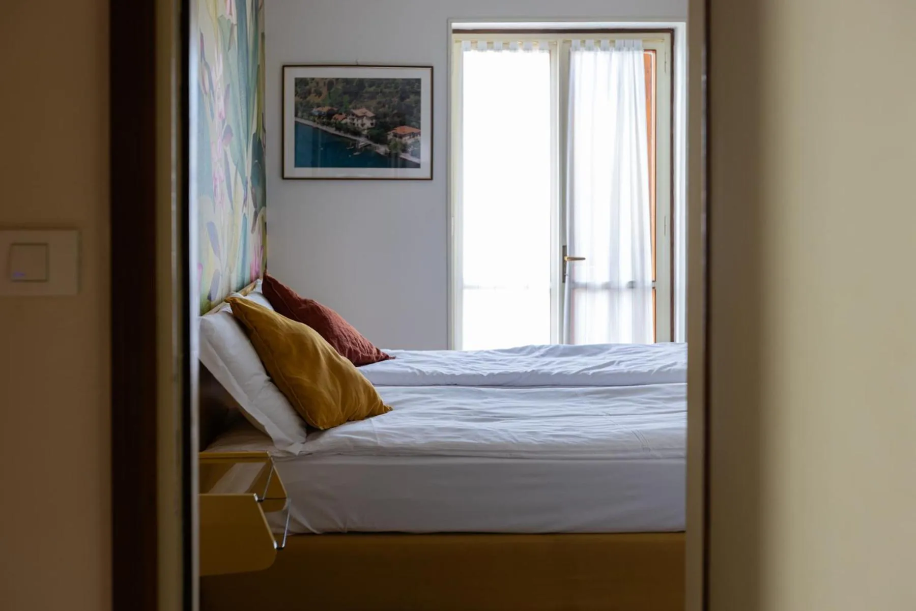 Bed in La Foresta Monteisola