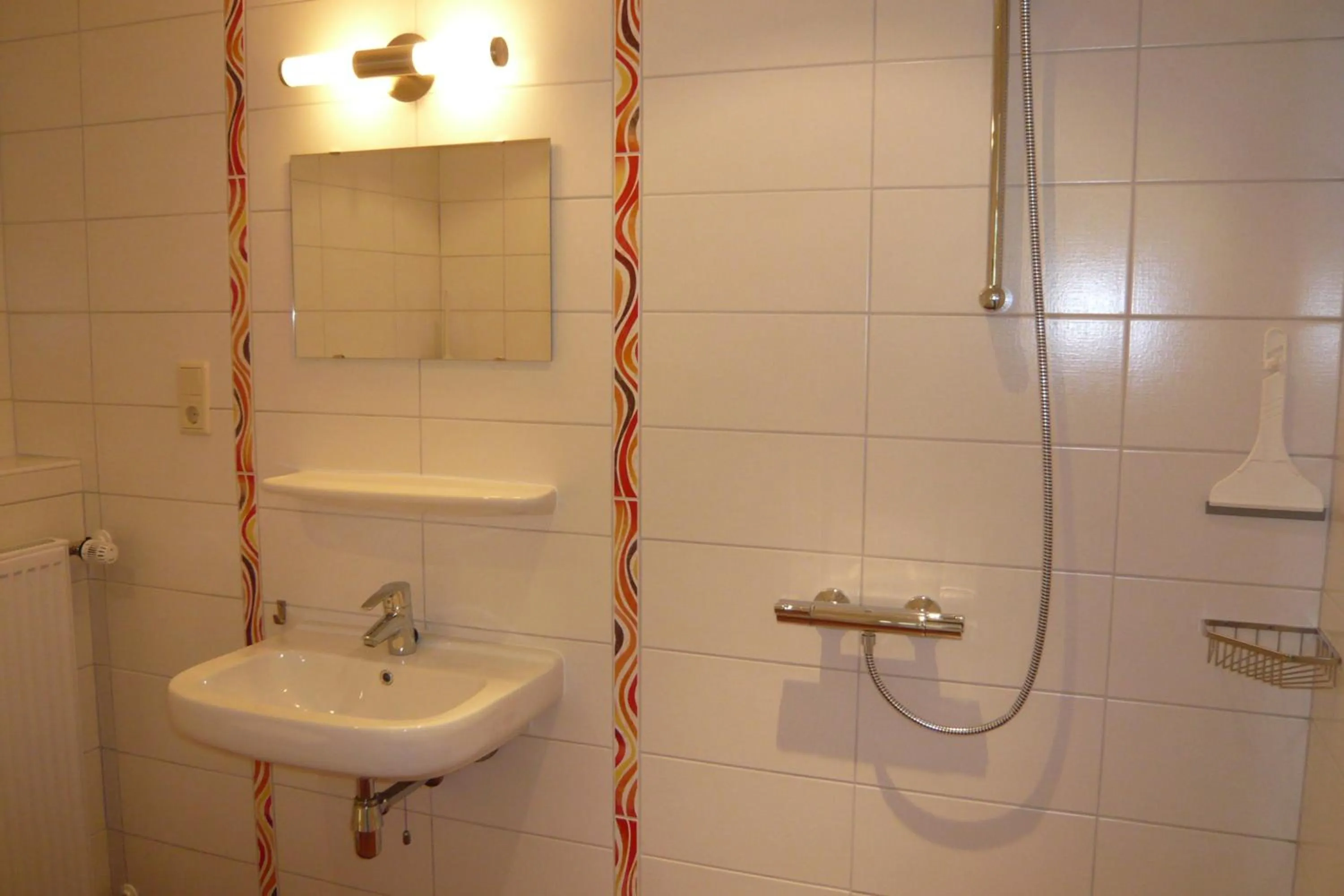 Bathroom in Waddenhoes Gastenverblijven