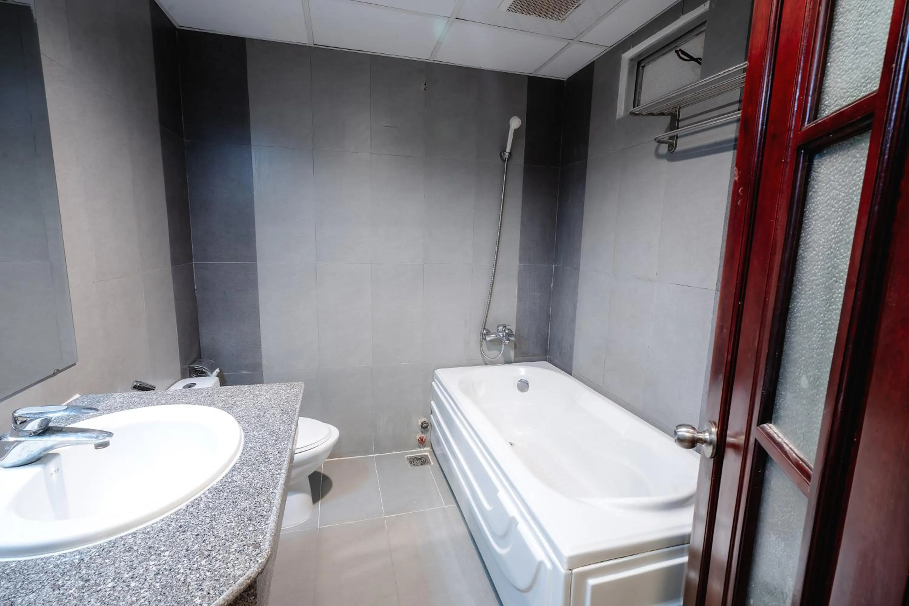 Toilet in King Hotel