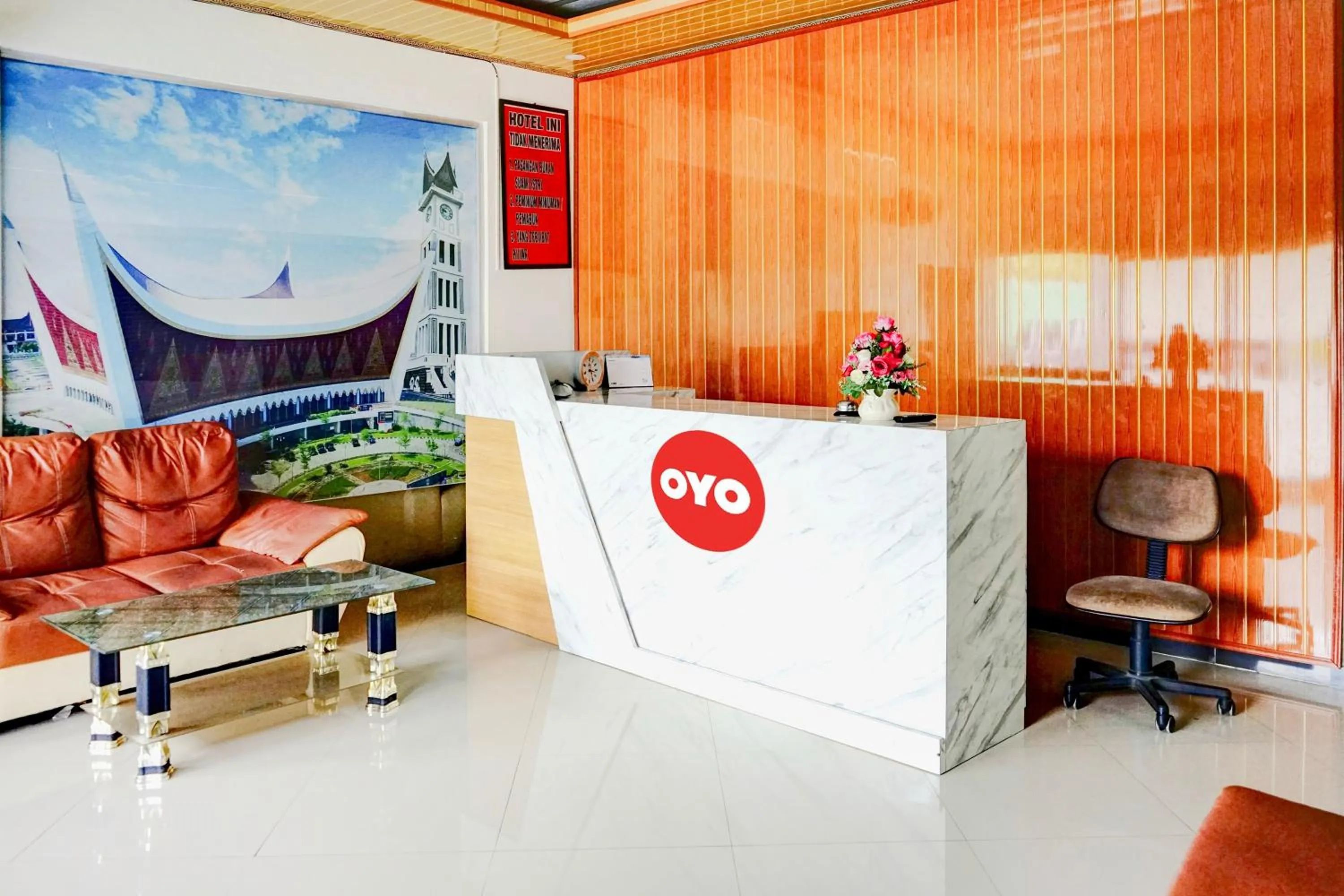Lobby or reception in Hotel O Padang City Center Near Pantai Padang Formerly Hotel Siti Nurbaya
