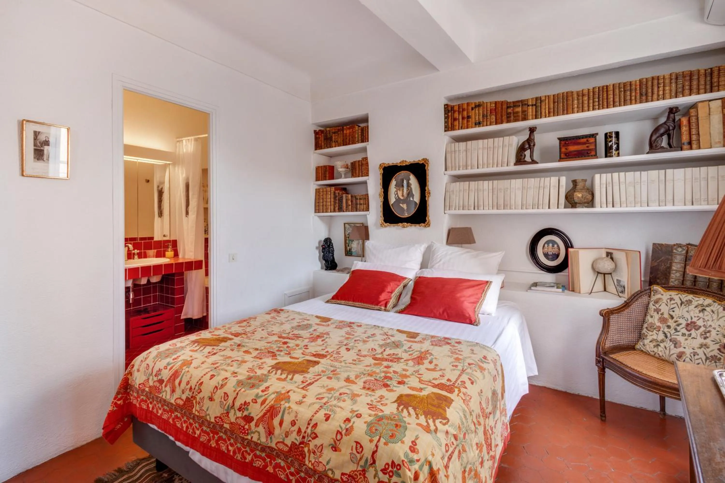 Bed in La Maison du Prince