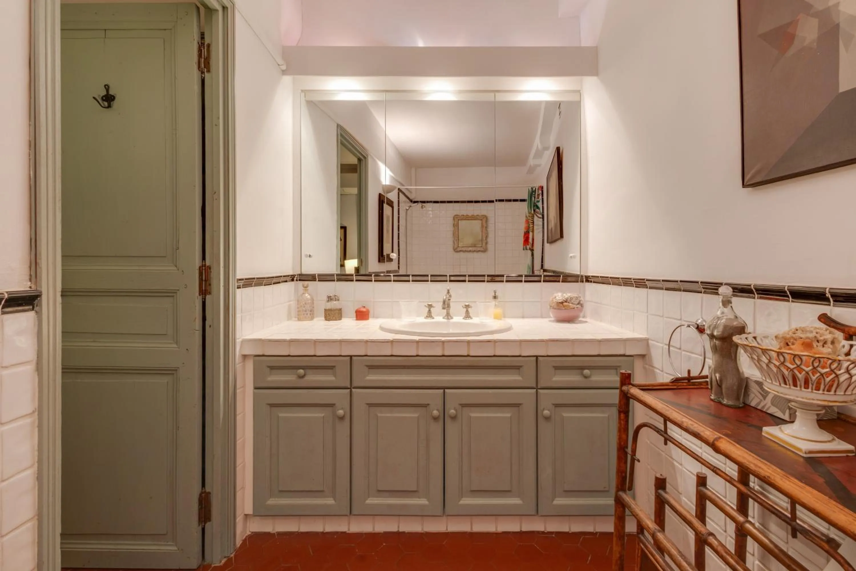 Bathroom in La Maison du Prince