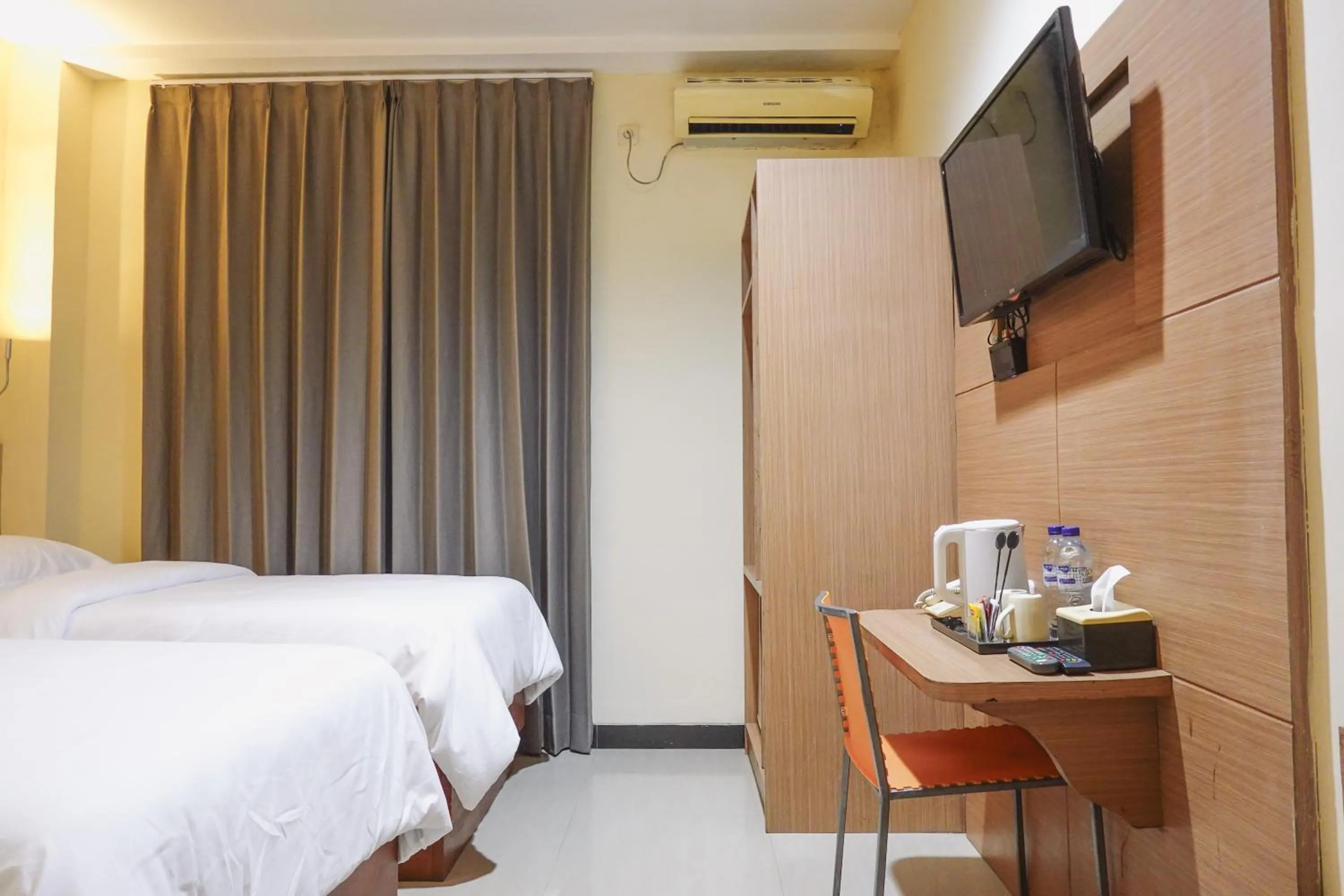 Bed in City Hotel Mataram