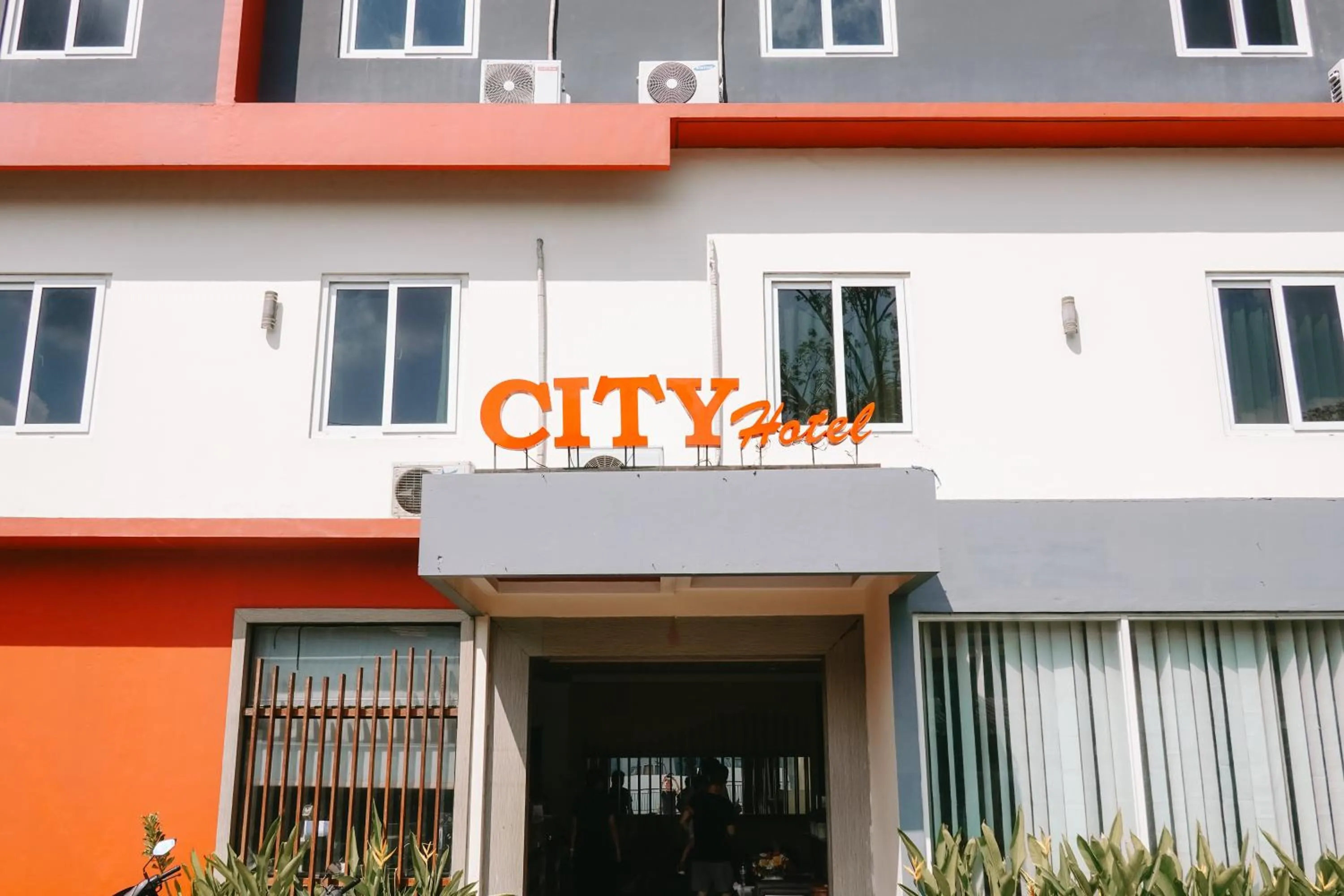 Property building in City Hotel Mataram