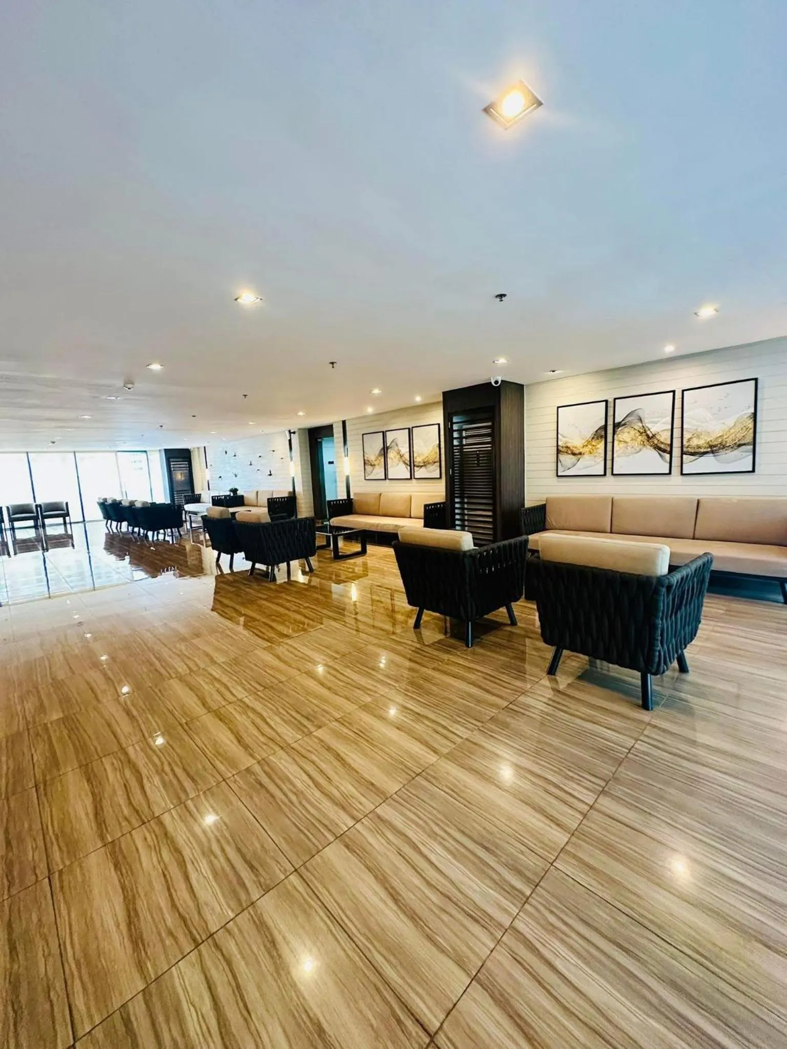 Meeting/conference room in E & T Homecations 2 Bedroom Apartment at SMDC Air Residences