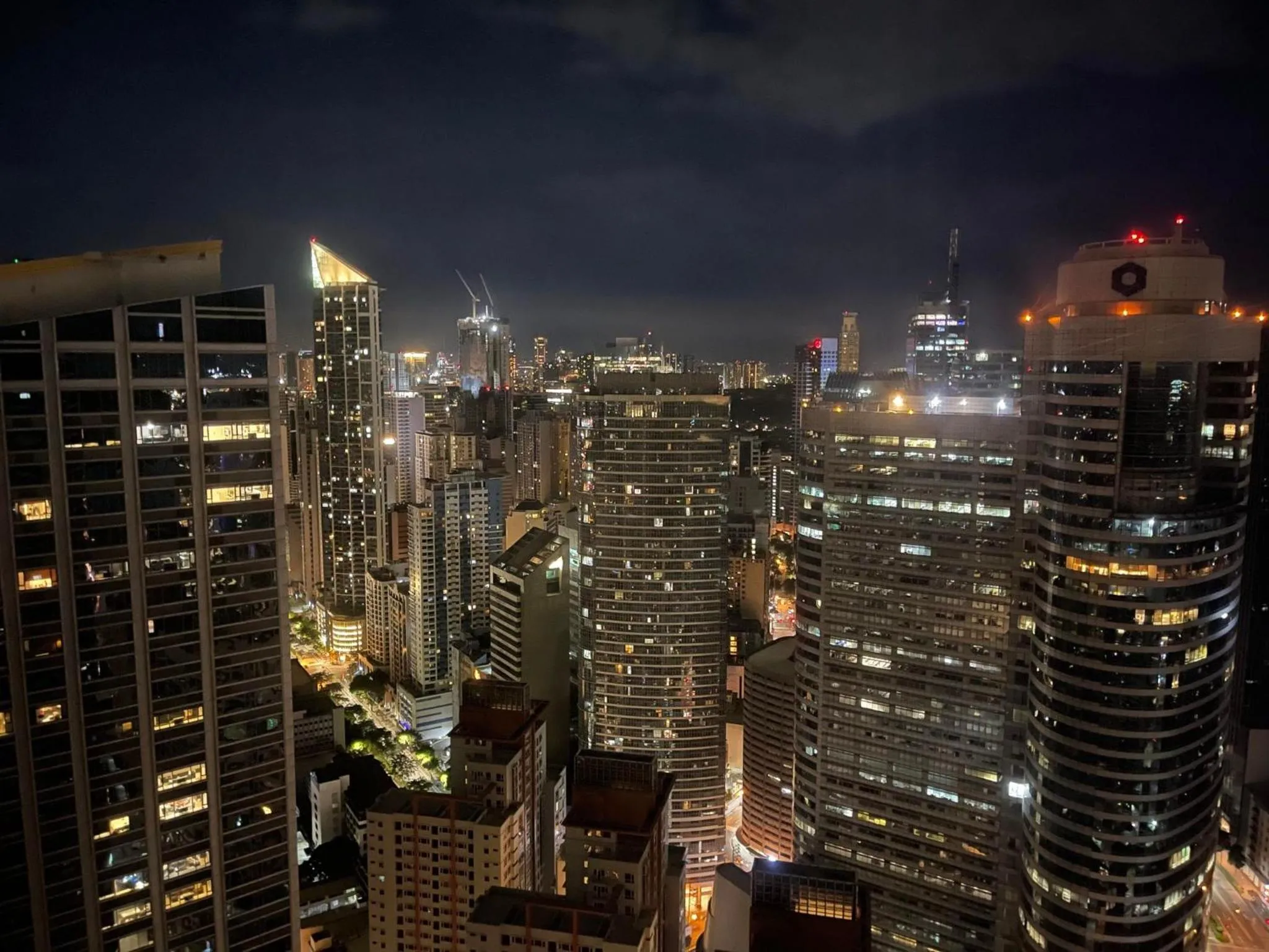 Night in E & T Homecations 2 Bedroom Apartment at SMDC Air Residences