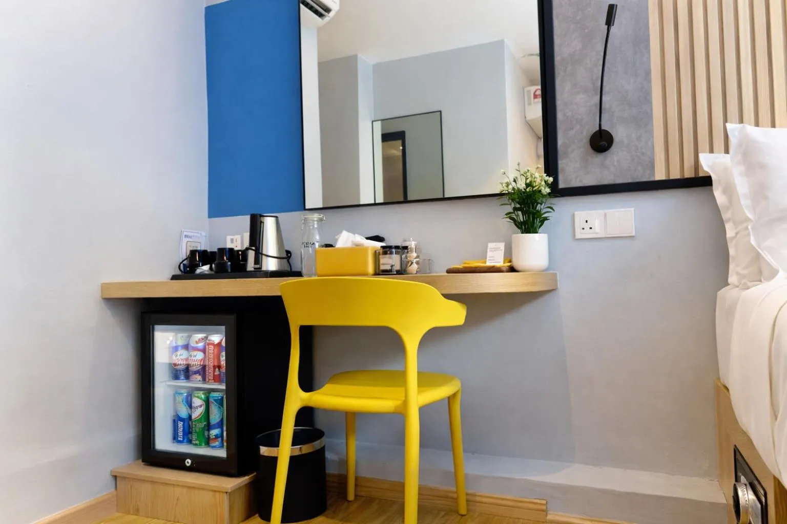 Bed in Blue Lagoon At Bandar Sunway