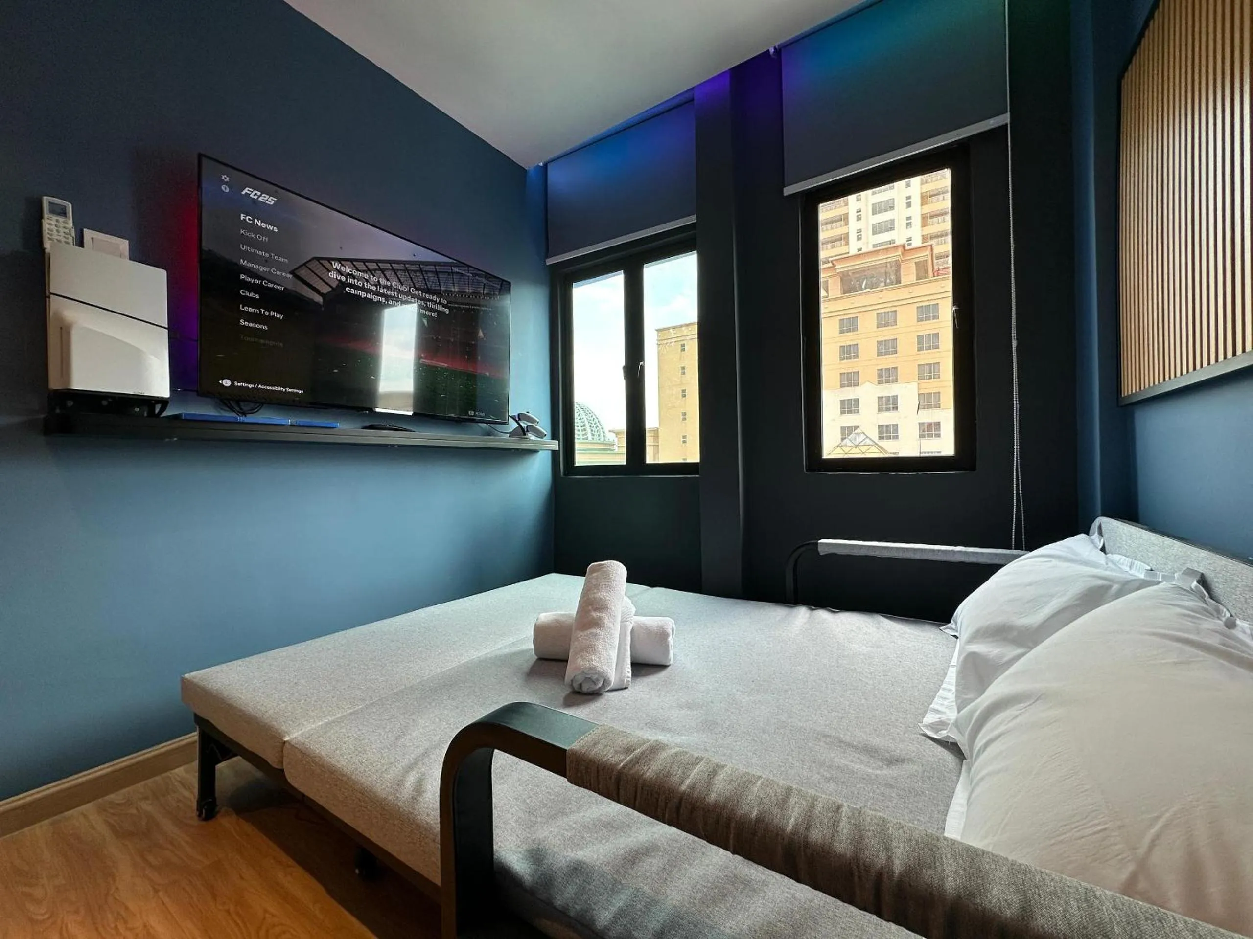 Bed in Blue Lagoon At Bandar Sunway