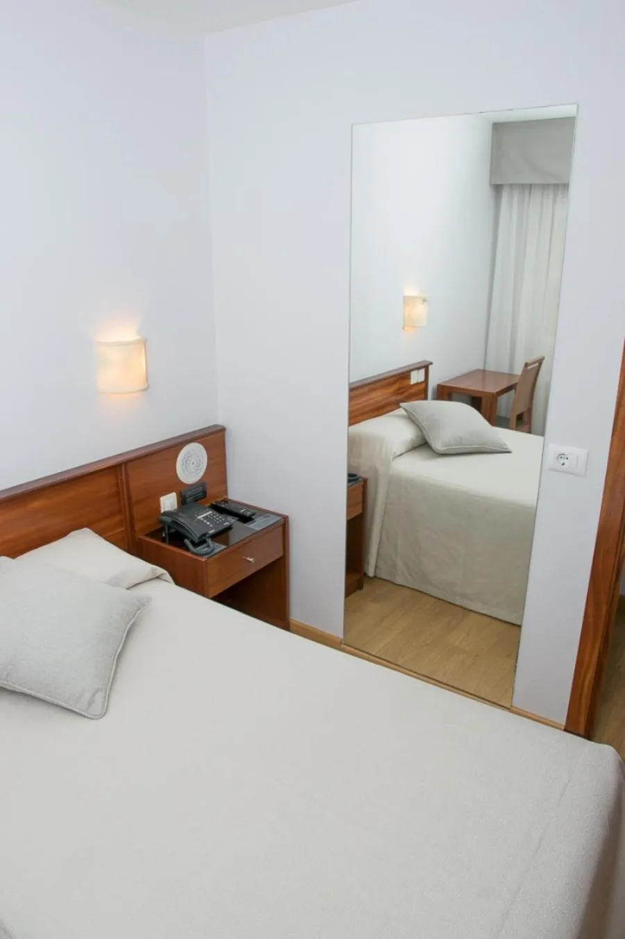 Bedroom, Bed in Hotel Brisa