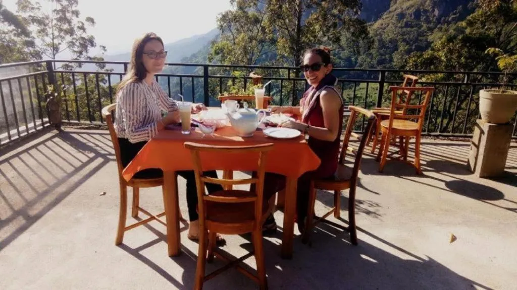 Day in Ella Rock Heaven