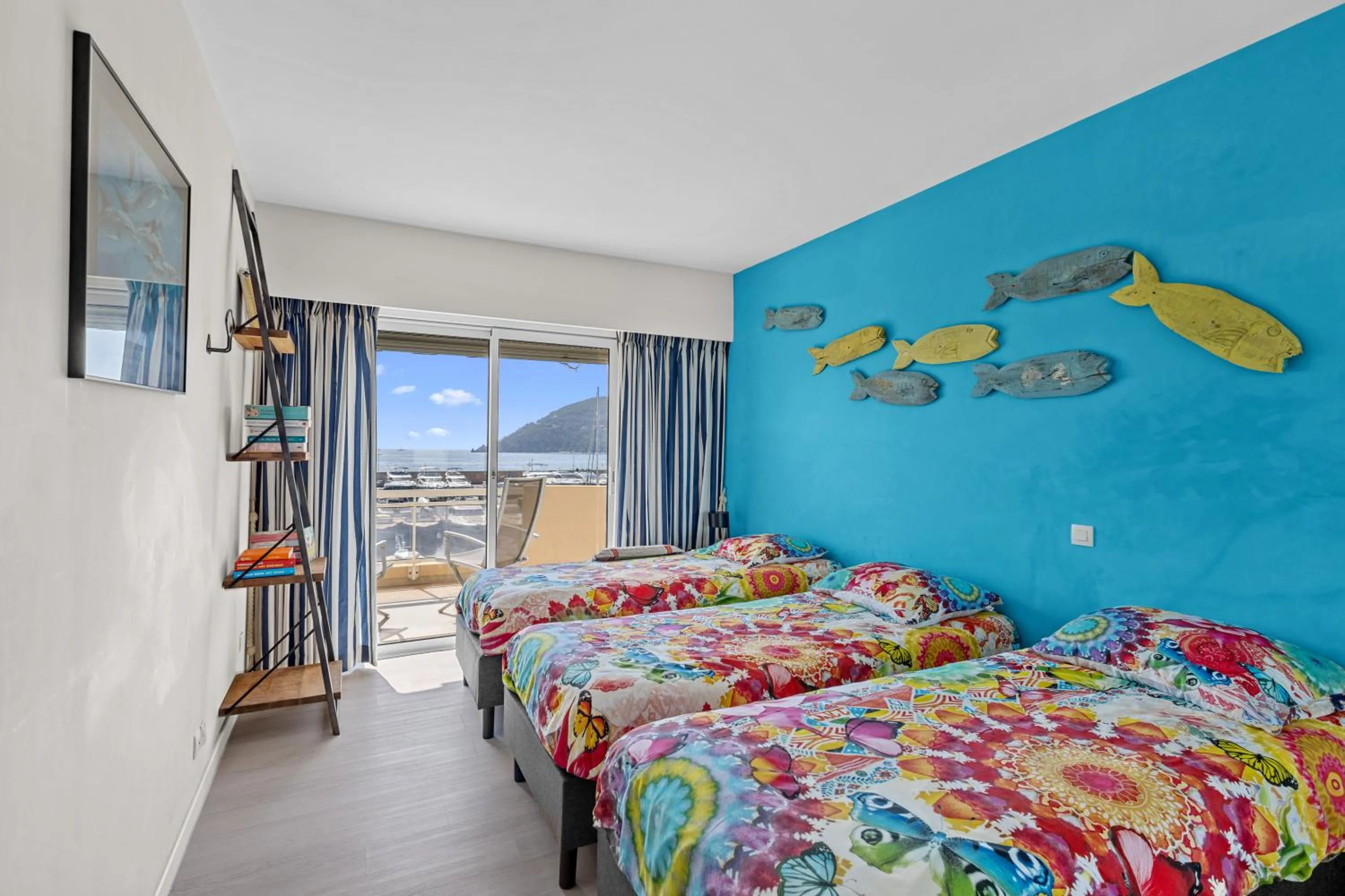 Bedroom in Riviera Beach Hotel