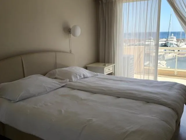 Riviera Beach Hotel