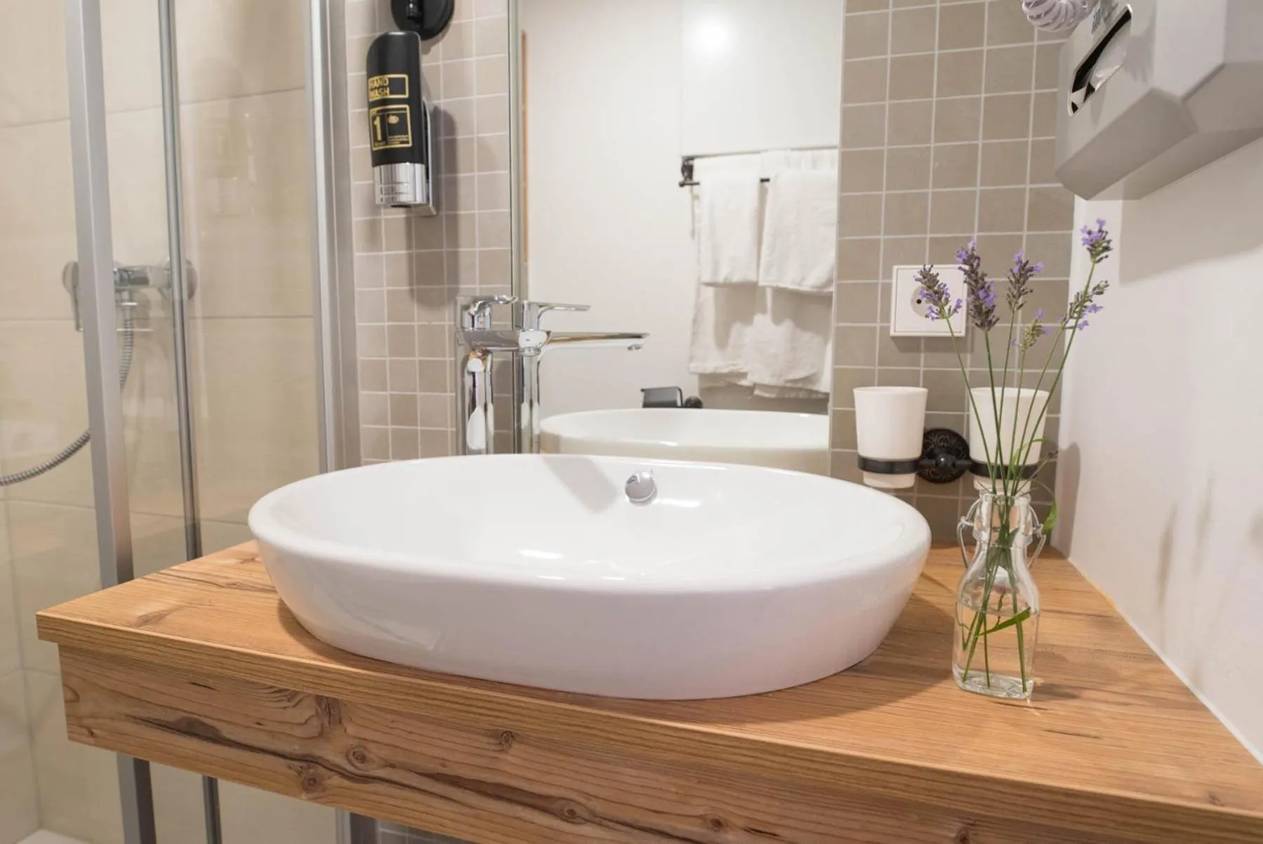 Bathroom in Alpenhotel Dahoam