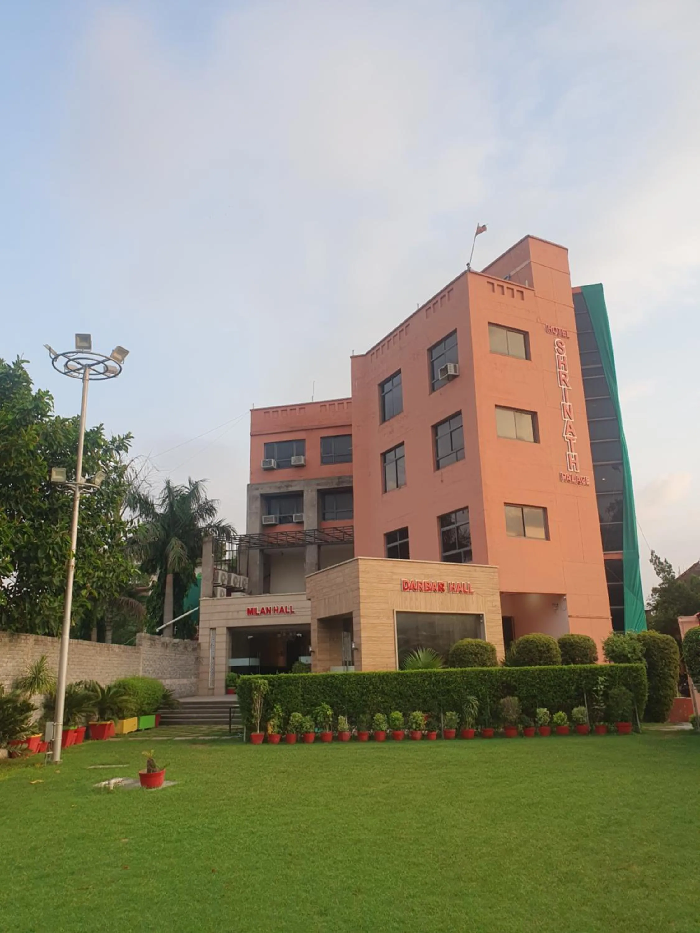 Property building in Hotel Shrinath Palace