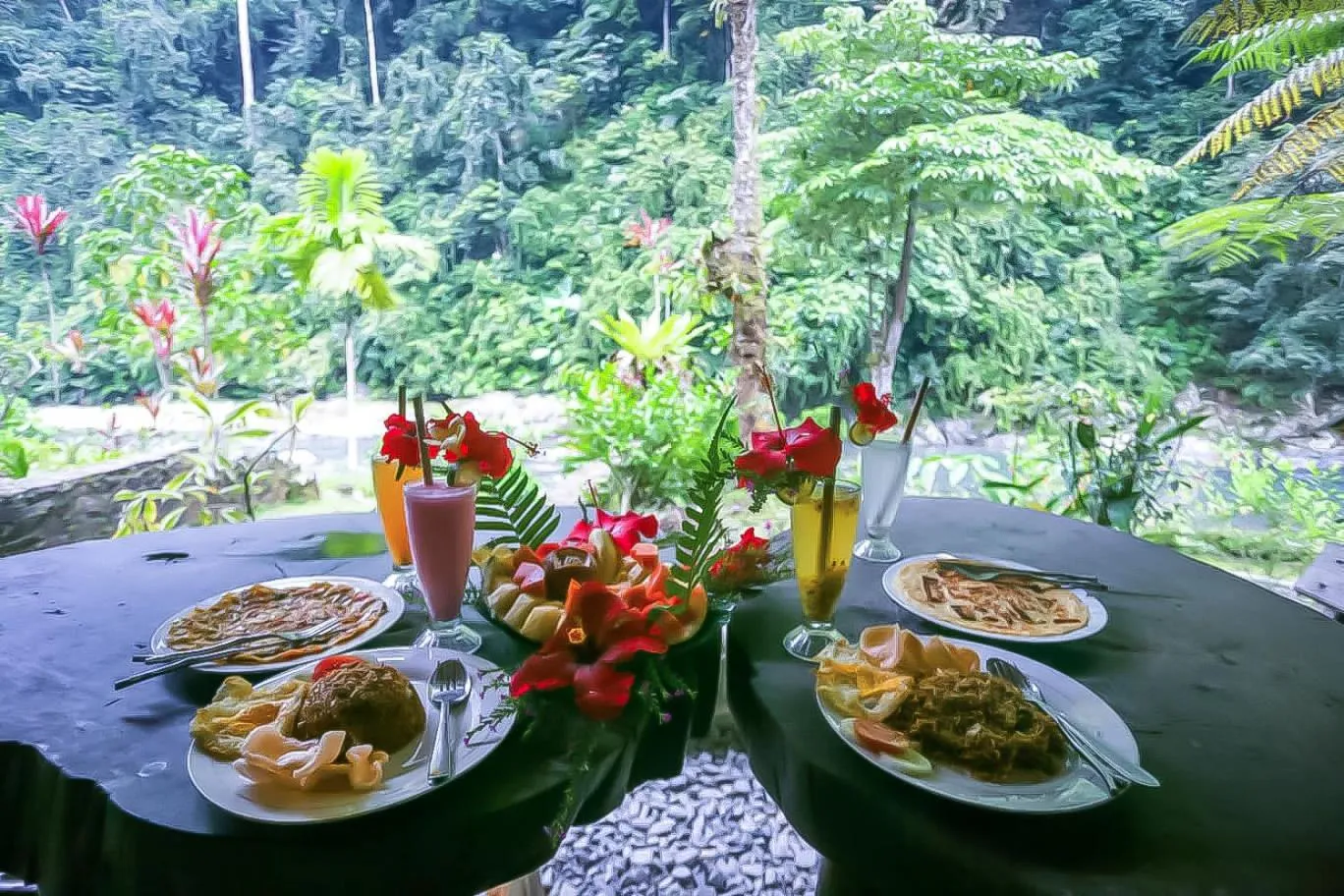 Restaurant/places to eat in Back to Nature Ecotourism