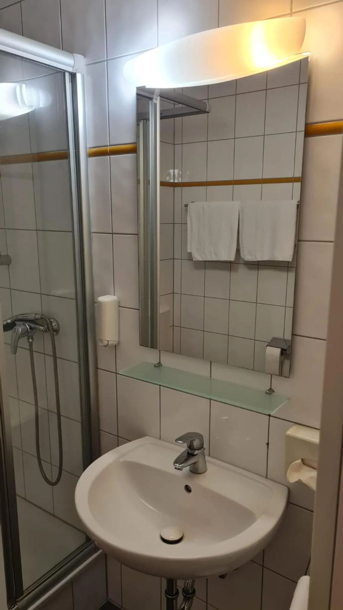 Bathroom in Terra Ventura Hotel