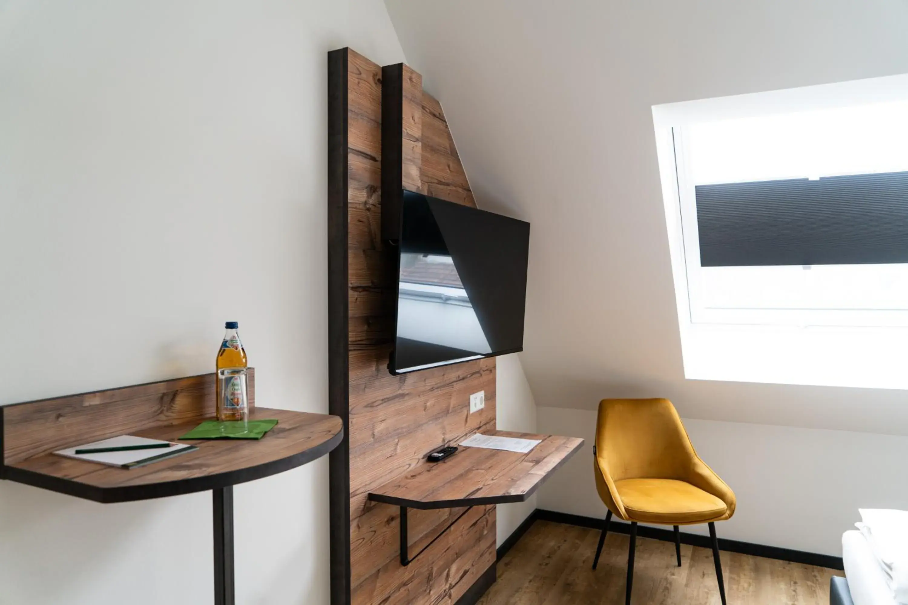 Economy Single Room - single occupancy in SEKRA Stadthotel Economy Single Room - single occupancy in SEKRA Stadthotel