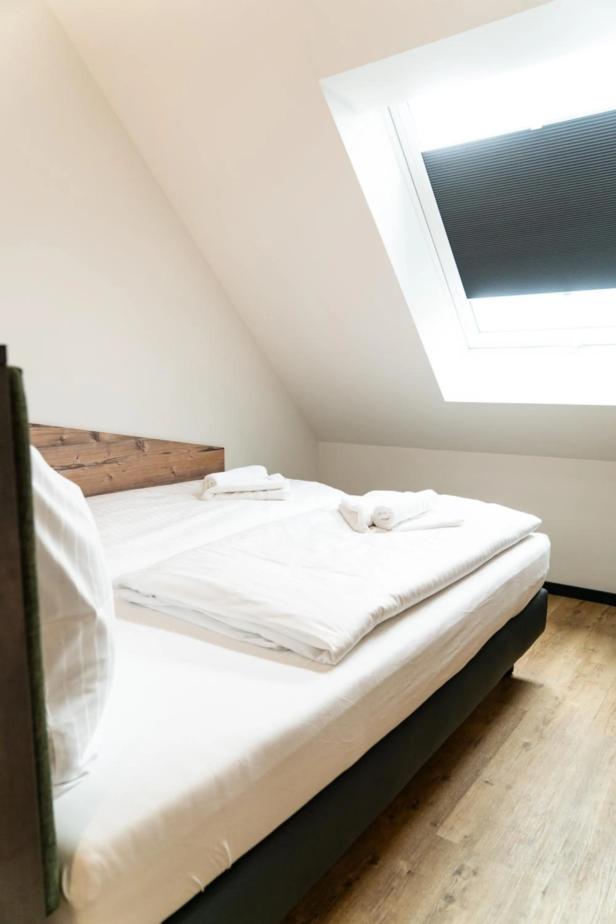 Bed in SEKRA Stadthotel