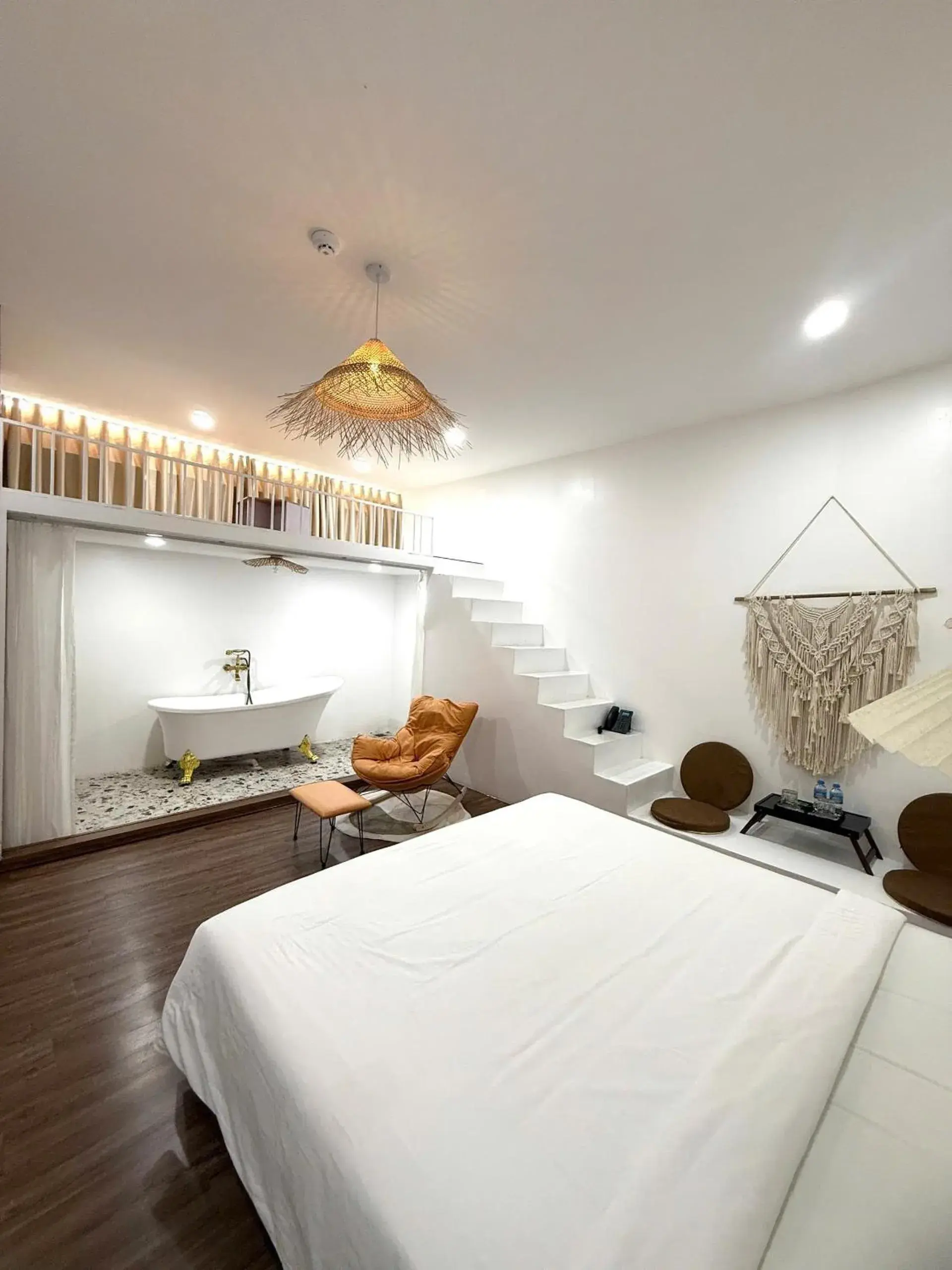 Bedroom, Bed in Pisces Hotel Hue Bedroom, Bed in Pisces Hotel Hue