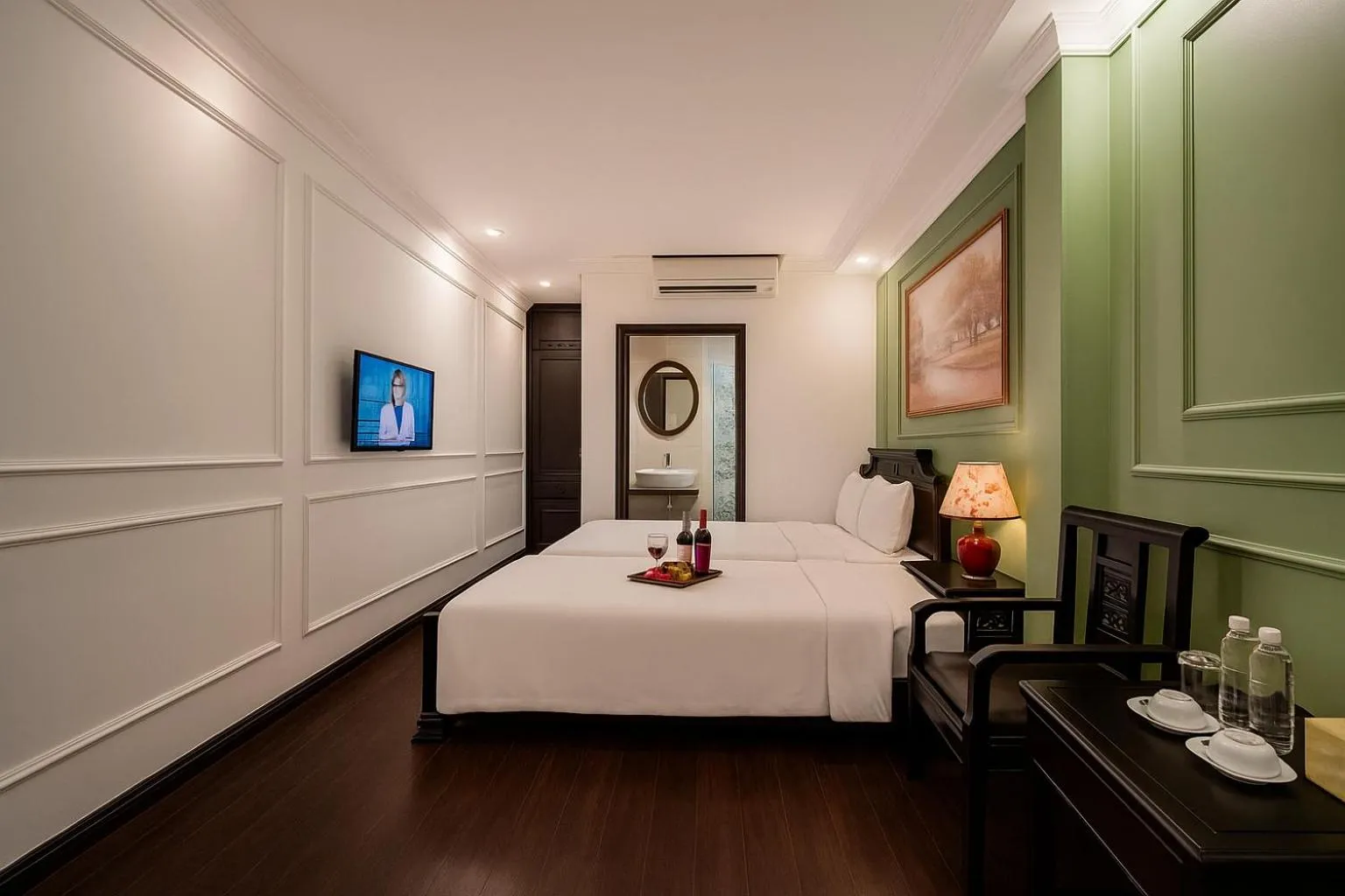 Bed in Sena Boutique Hotel & Travel