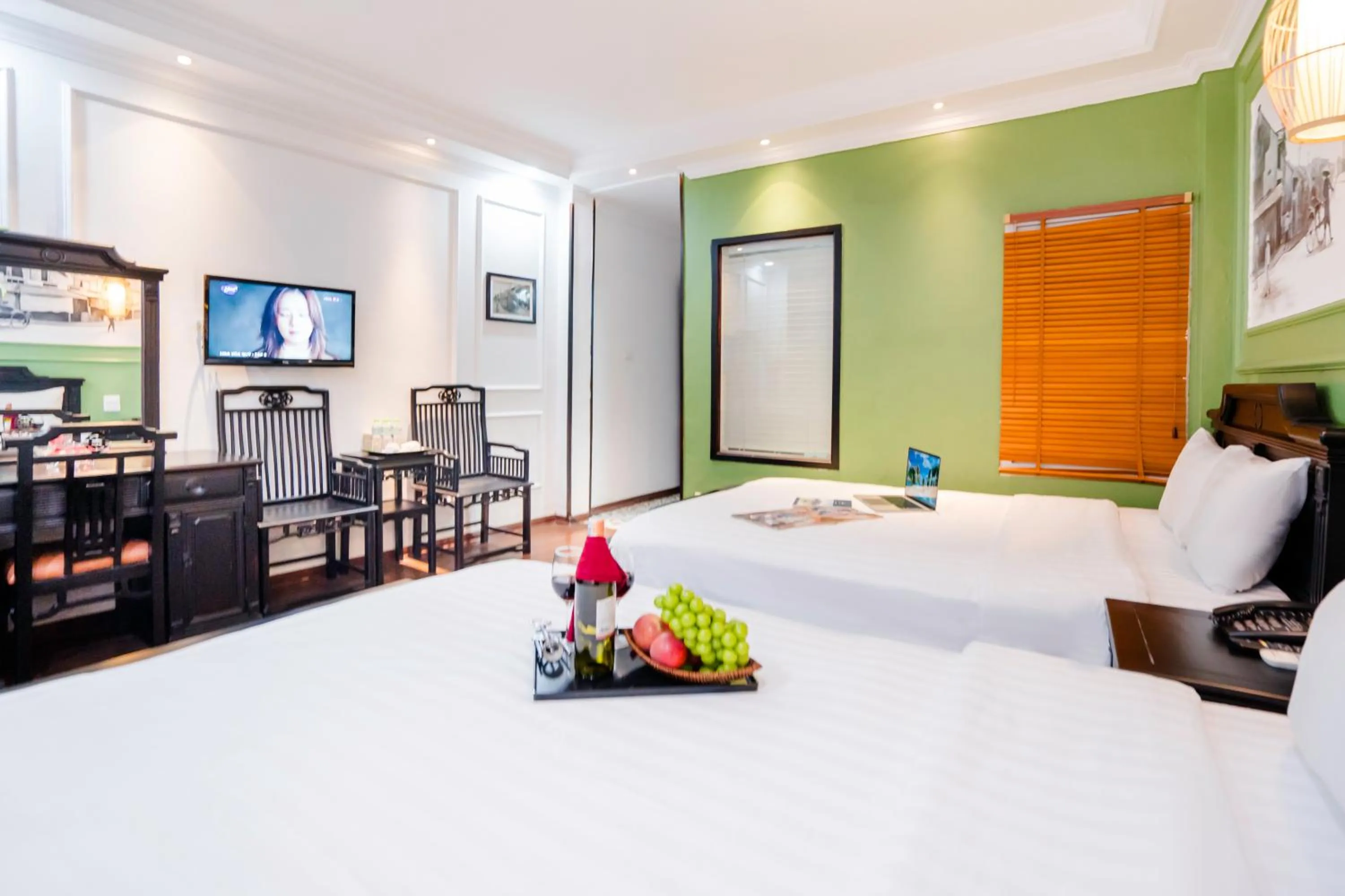 TV and multimedia, Bed in Sena Boutique Hotel & Travel