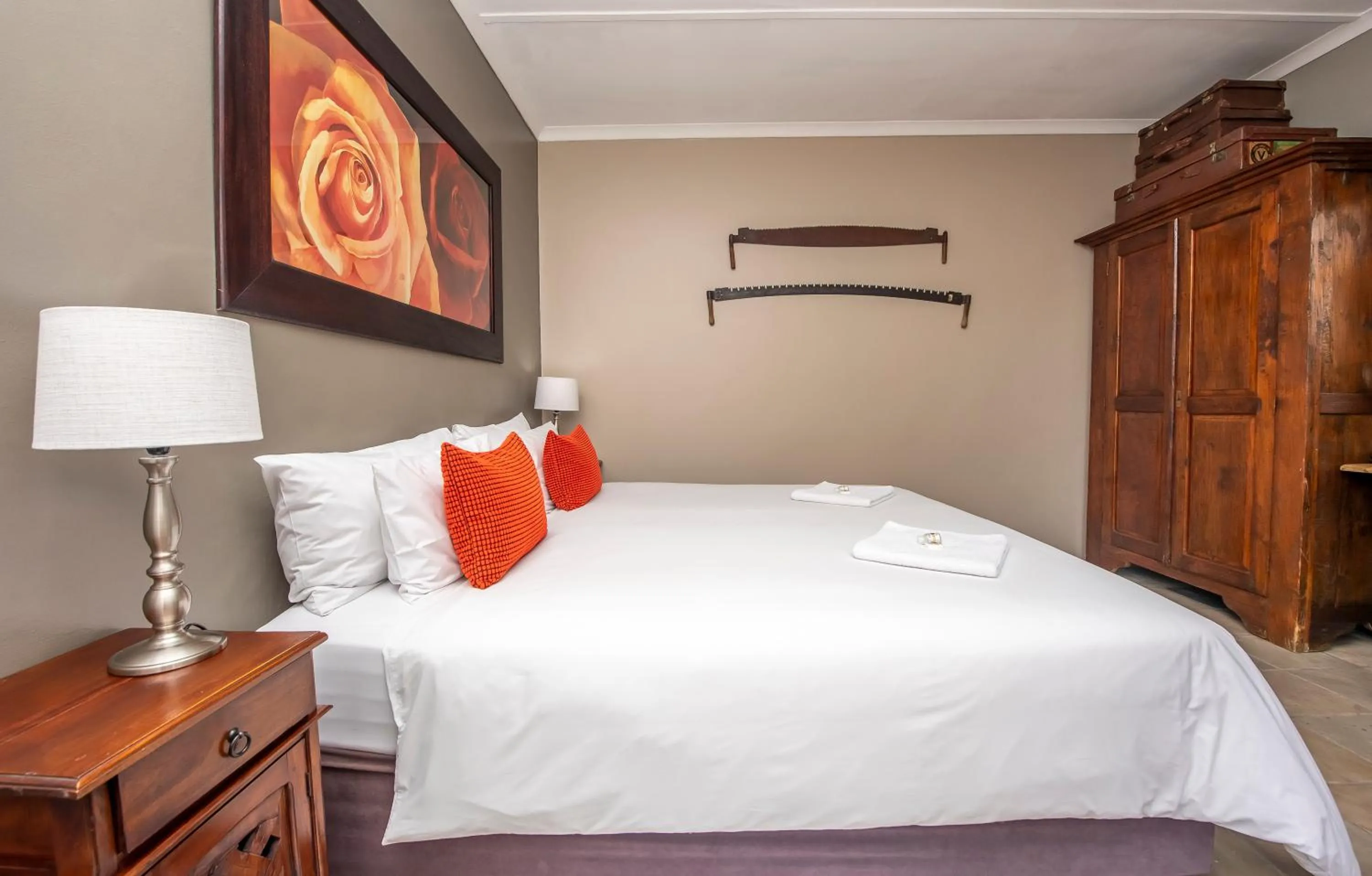 Bedroom, Bed in Excellent Guest House