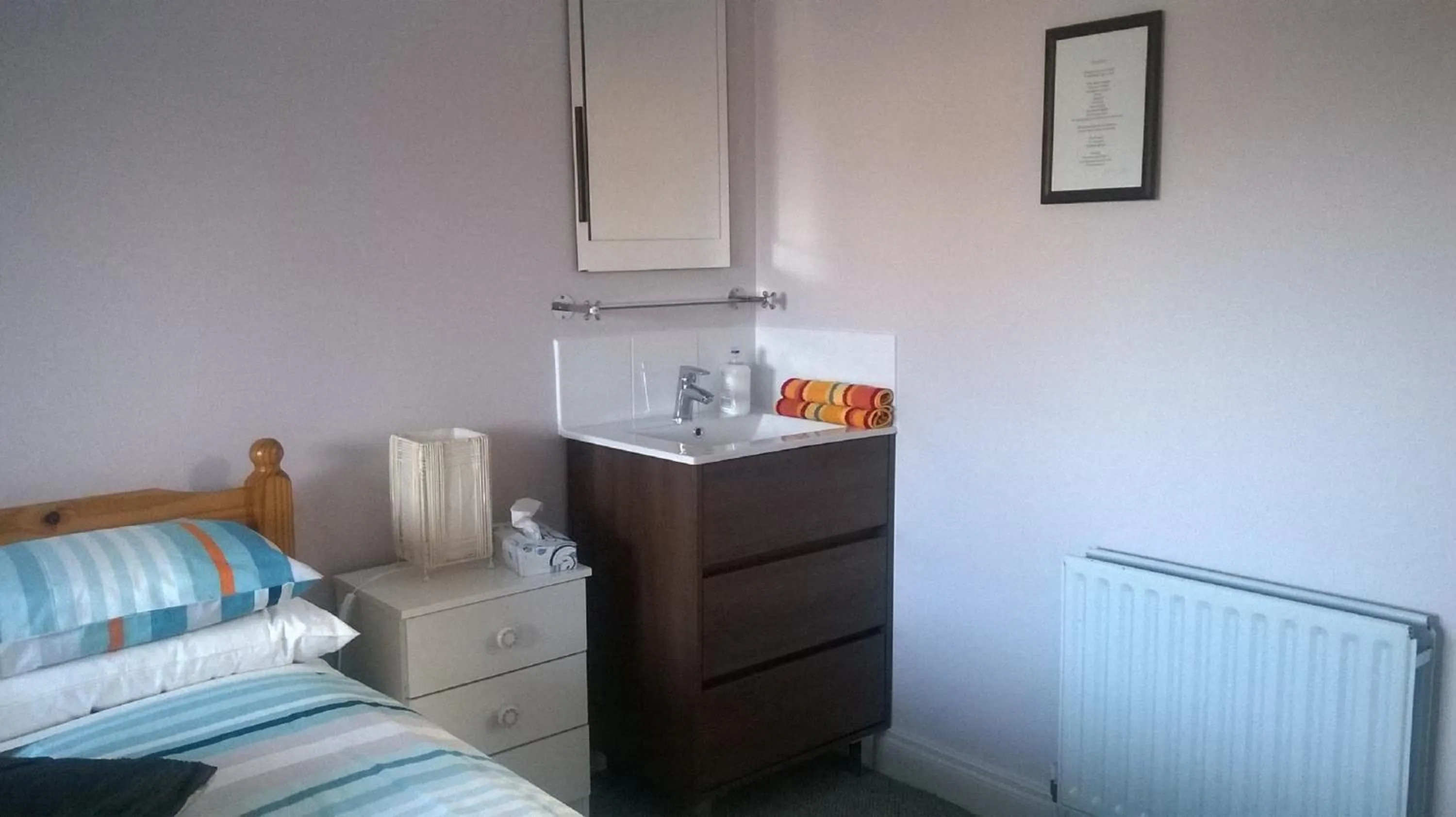 Bedroom in Twin Oaks Bed & Breakfast