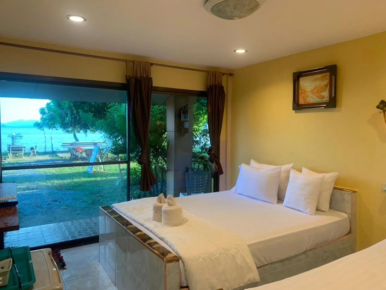 Bed in Marina Resort at Pakbara Satun