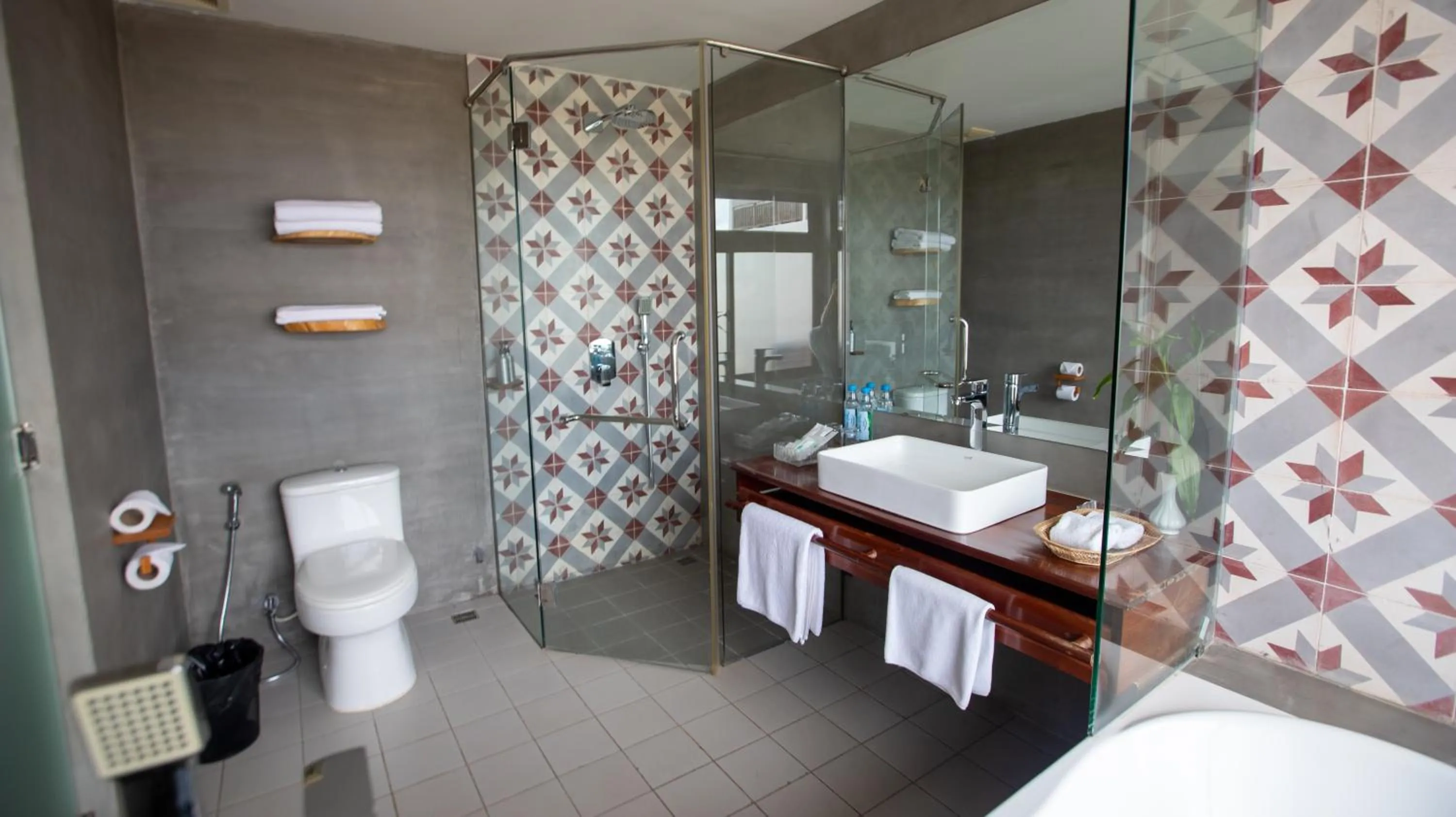 Bathroom in DACO Hotel