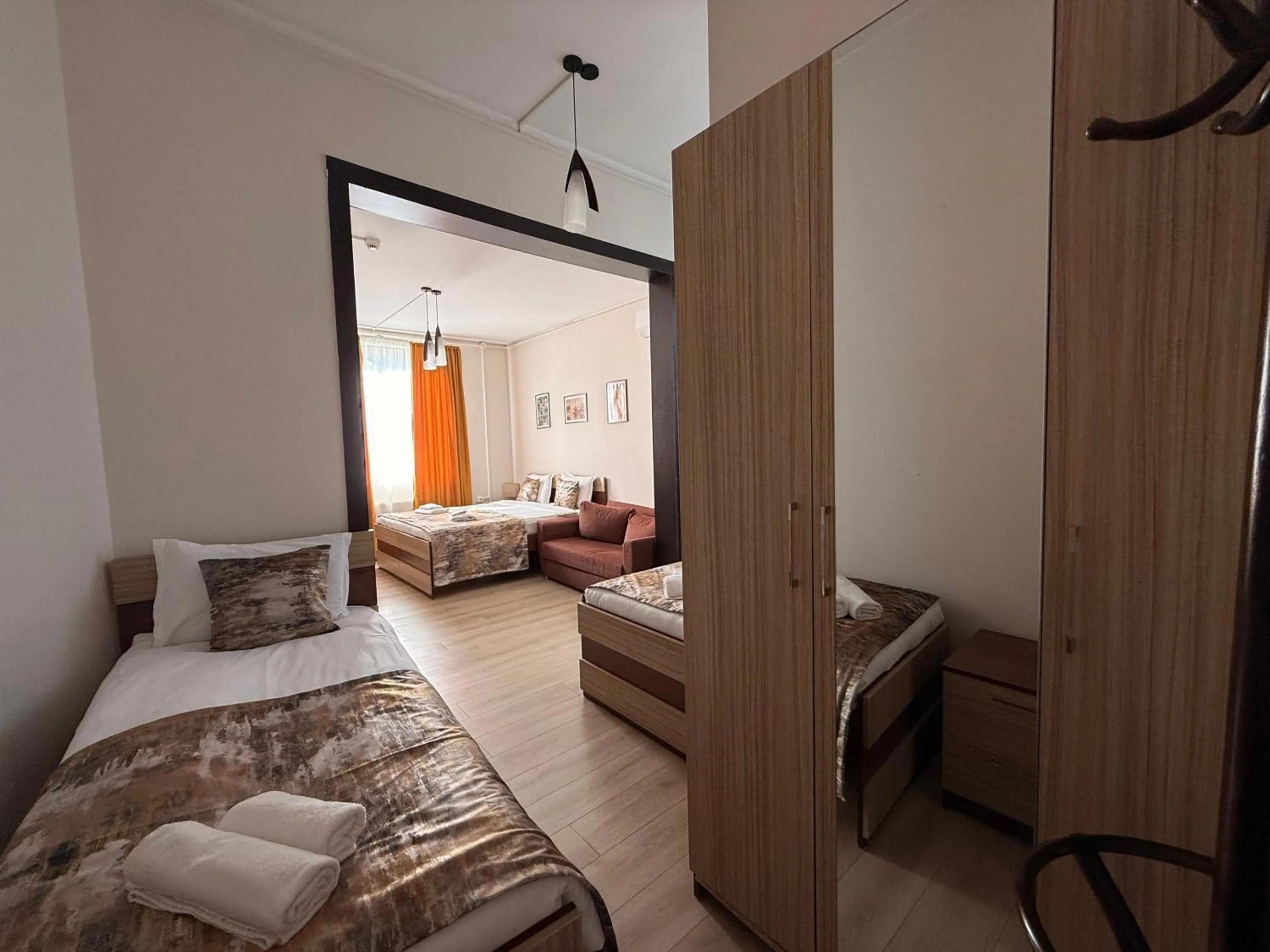 Living room, Bed in Liva Hotel