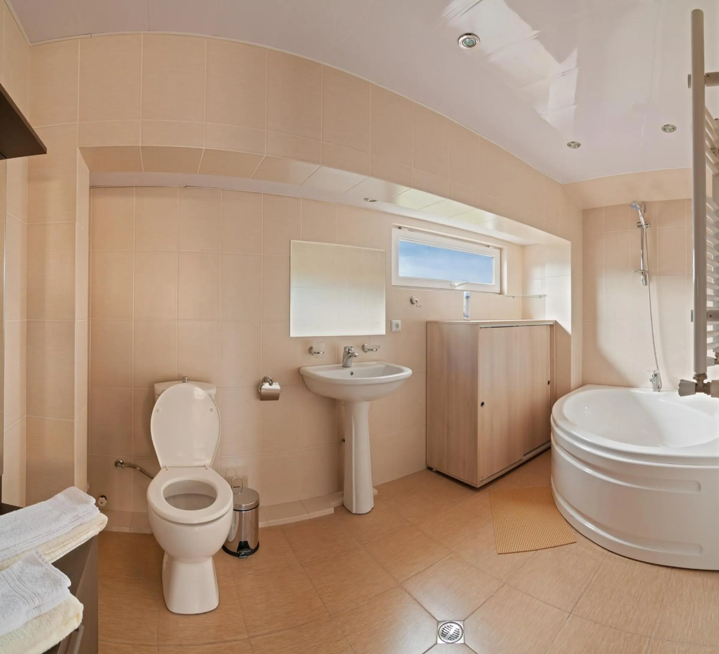 Shower in Liva Hotel