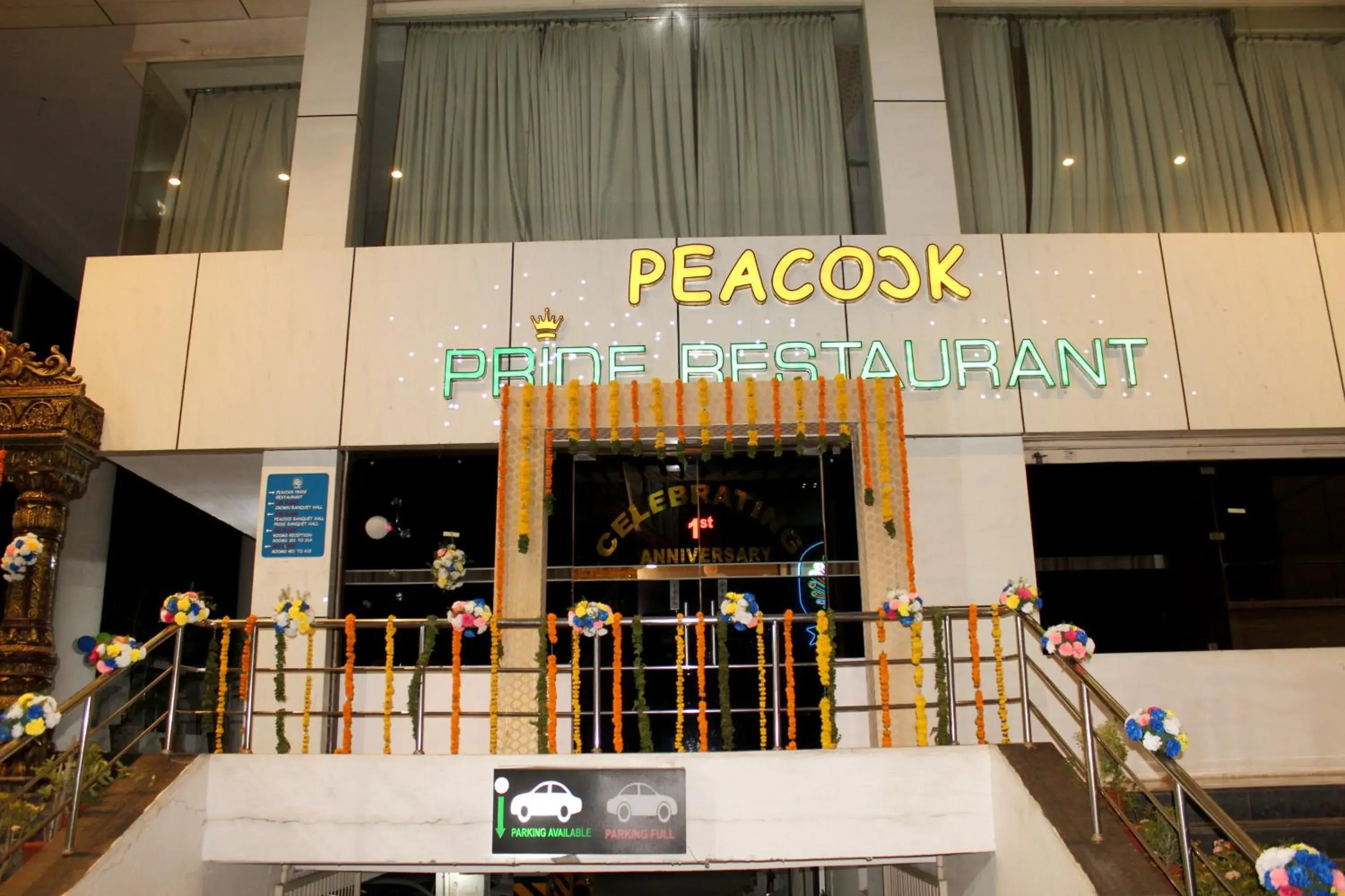 Restaurant/places to eat in Hotel Peacock Pride Restaurant/places to eat in Hotel Peacock Pride