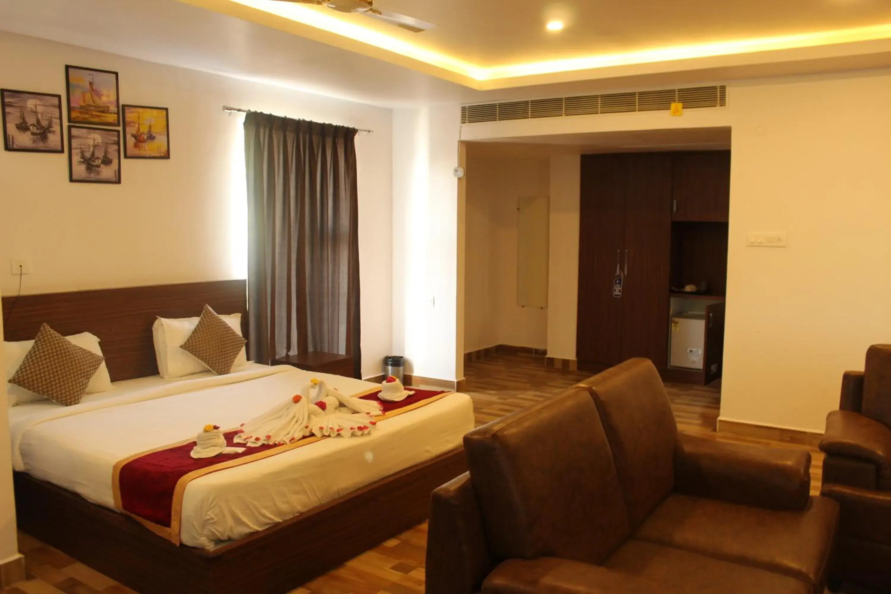 Bed in Hotel Peacock Pride Bed in Hotel Peacock Pride