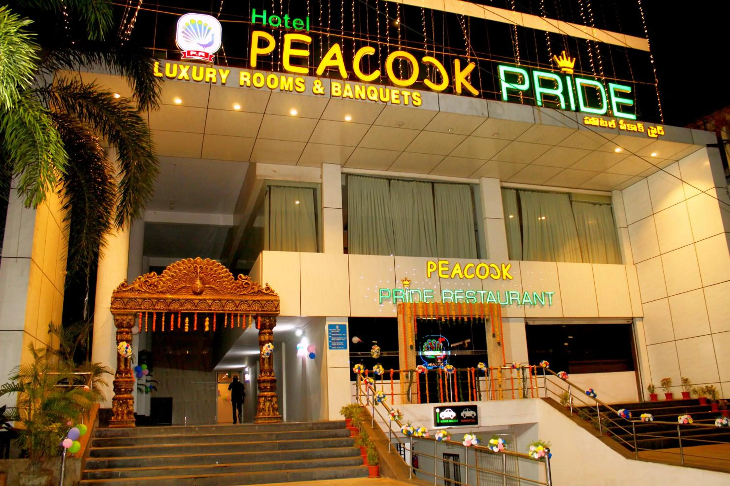 Property building in Hotel Peacock Pride