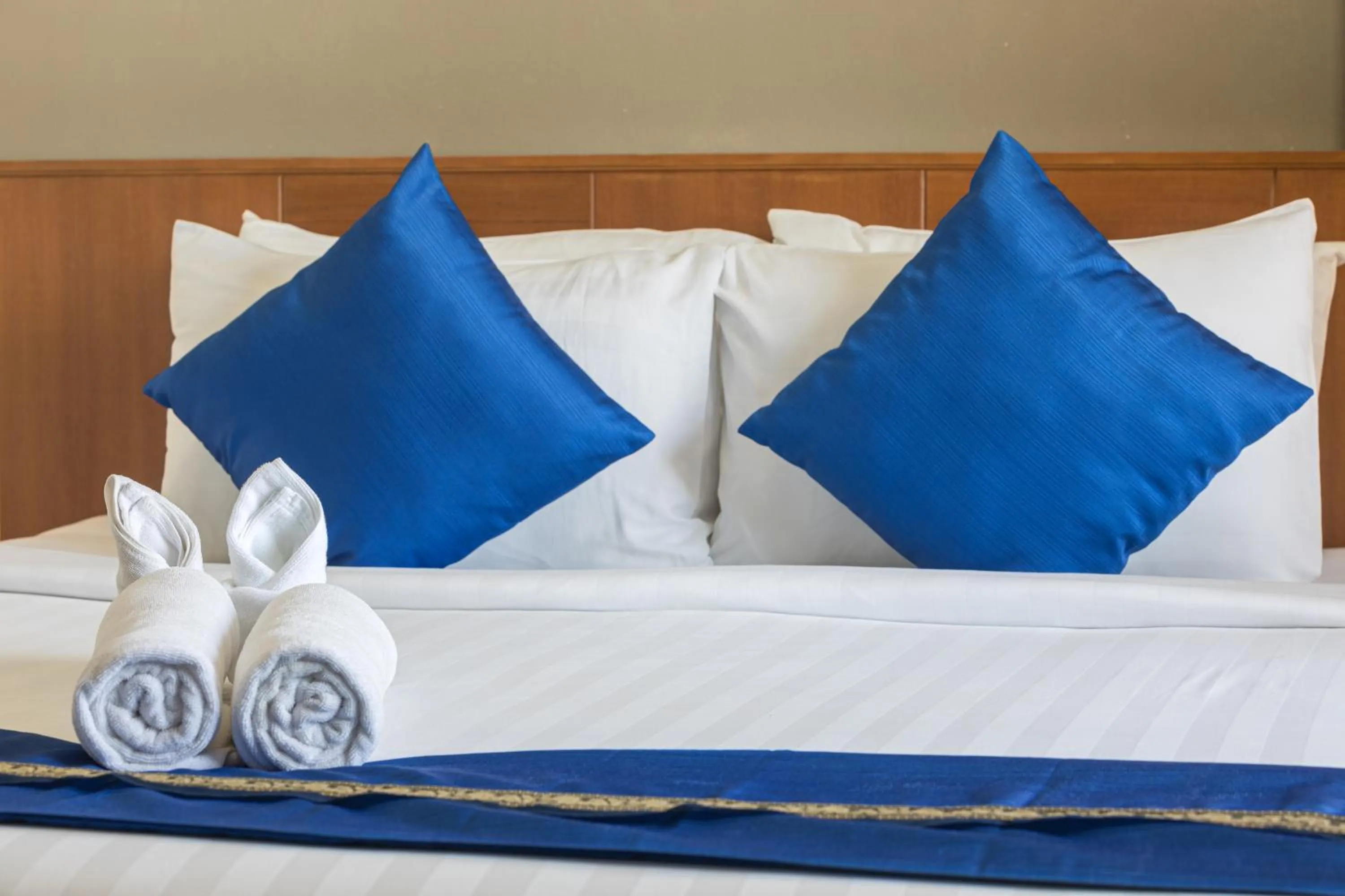 Bed in Blue Palm Kata Resort