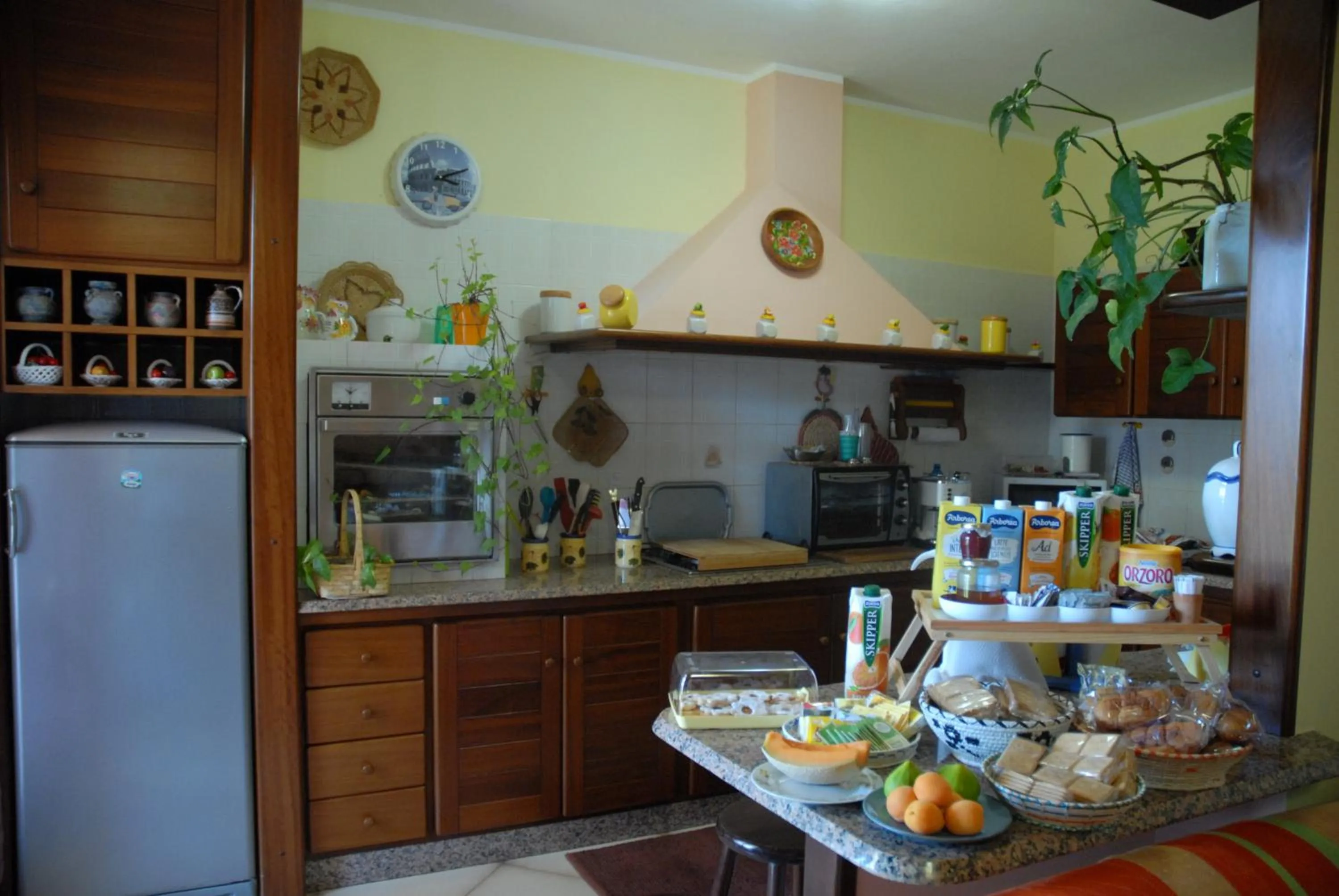 Communal lounge/ TV room in B&B Fra e Fe