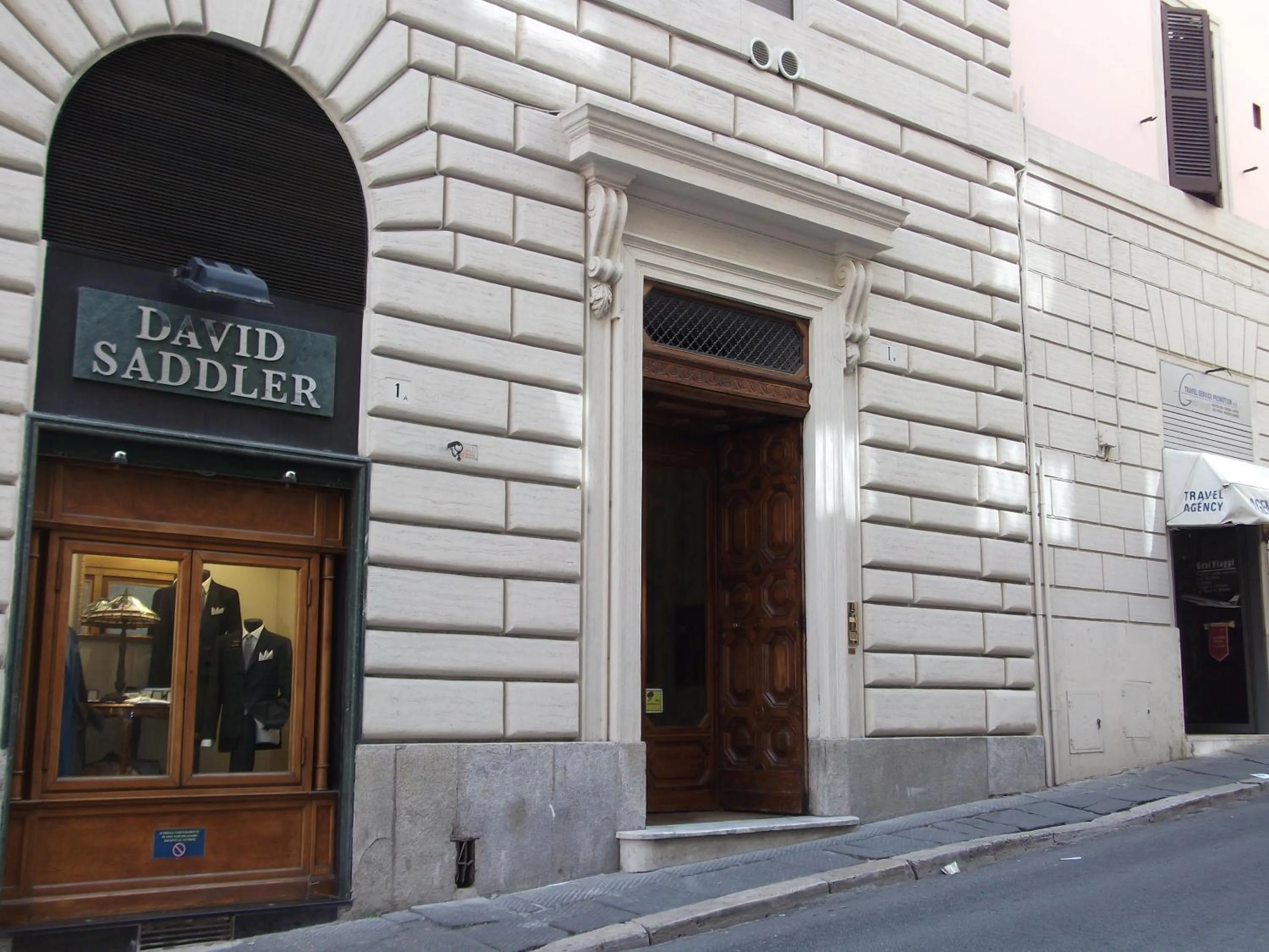 Property building in Five Rooms Rome Guesthouse