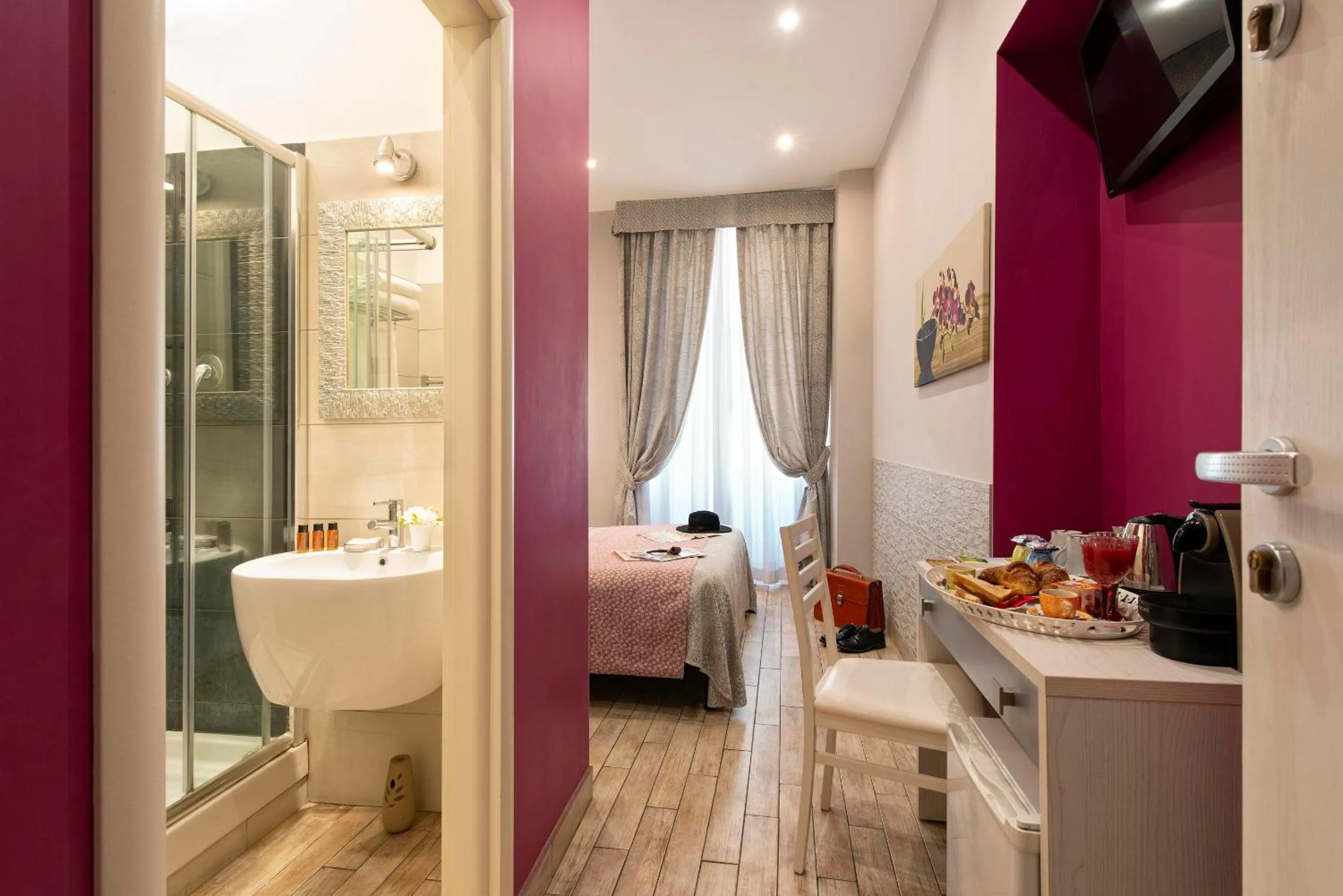 Bathroom, Bed in Five Rooms Rome Guesthouse