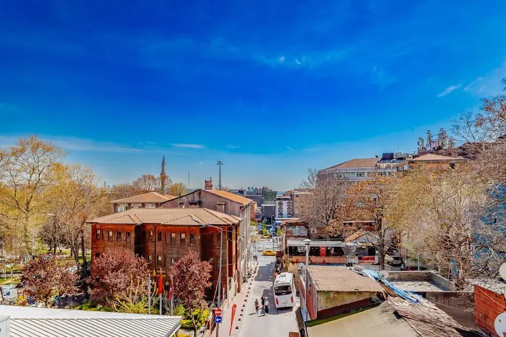 Spring in Ali Khan Hotel Spring in Ali Khan Hotel