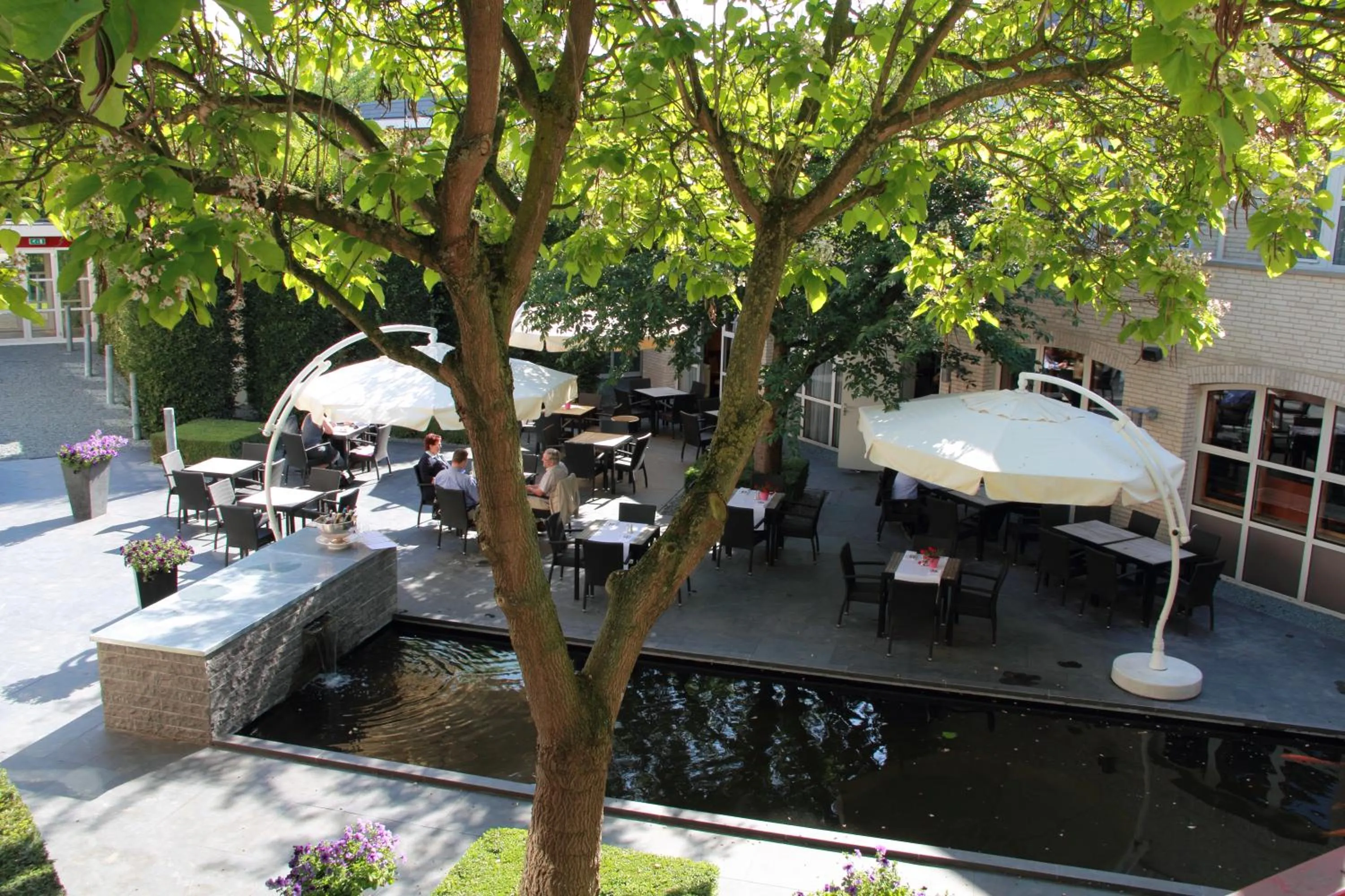 Restaurant/places to eat in Golden Tulip Ampt van Nijkerk