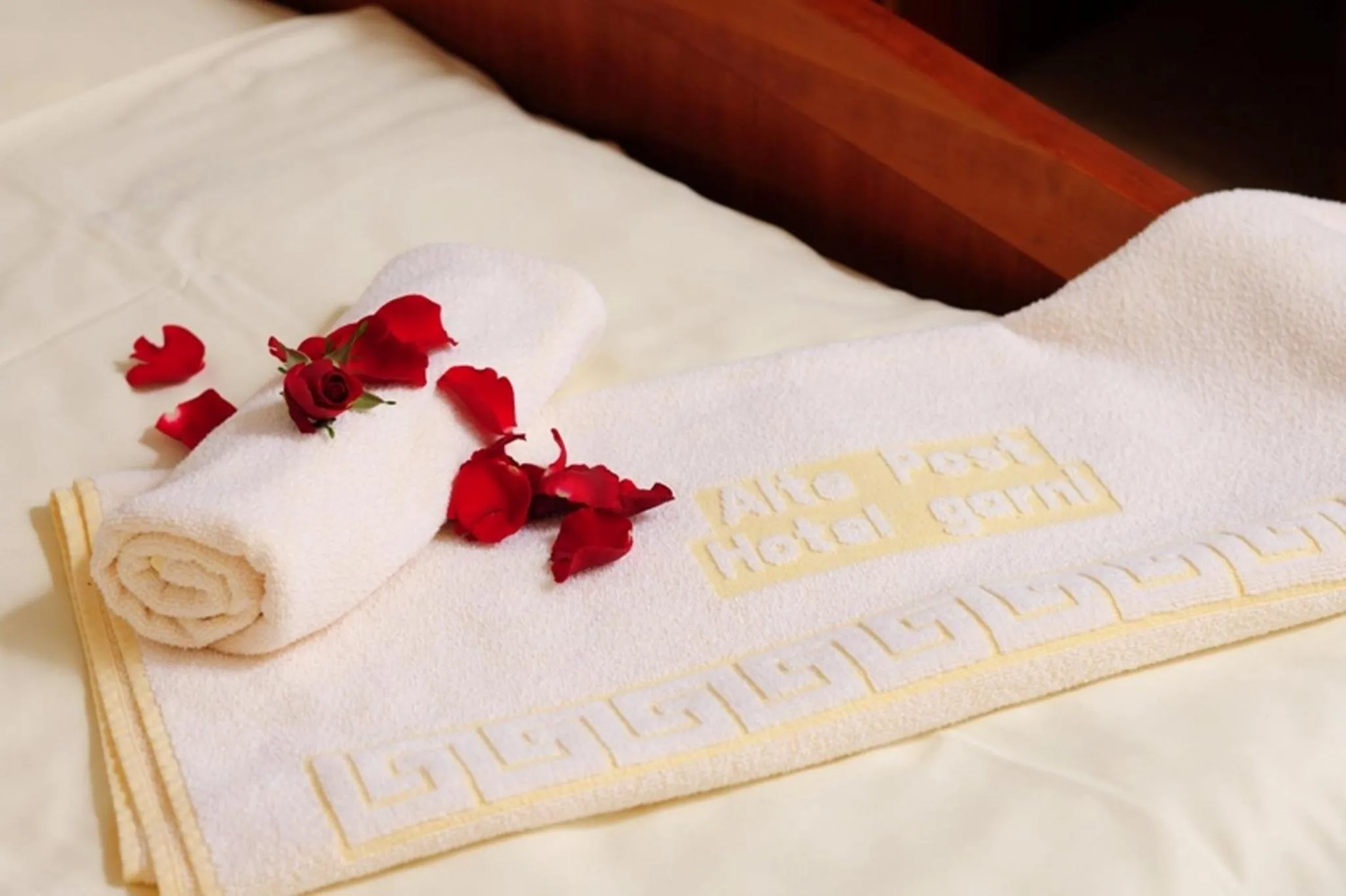 Bed in Hotel Alte Post Garni