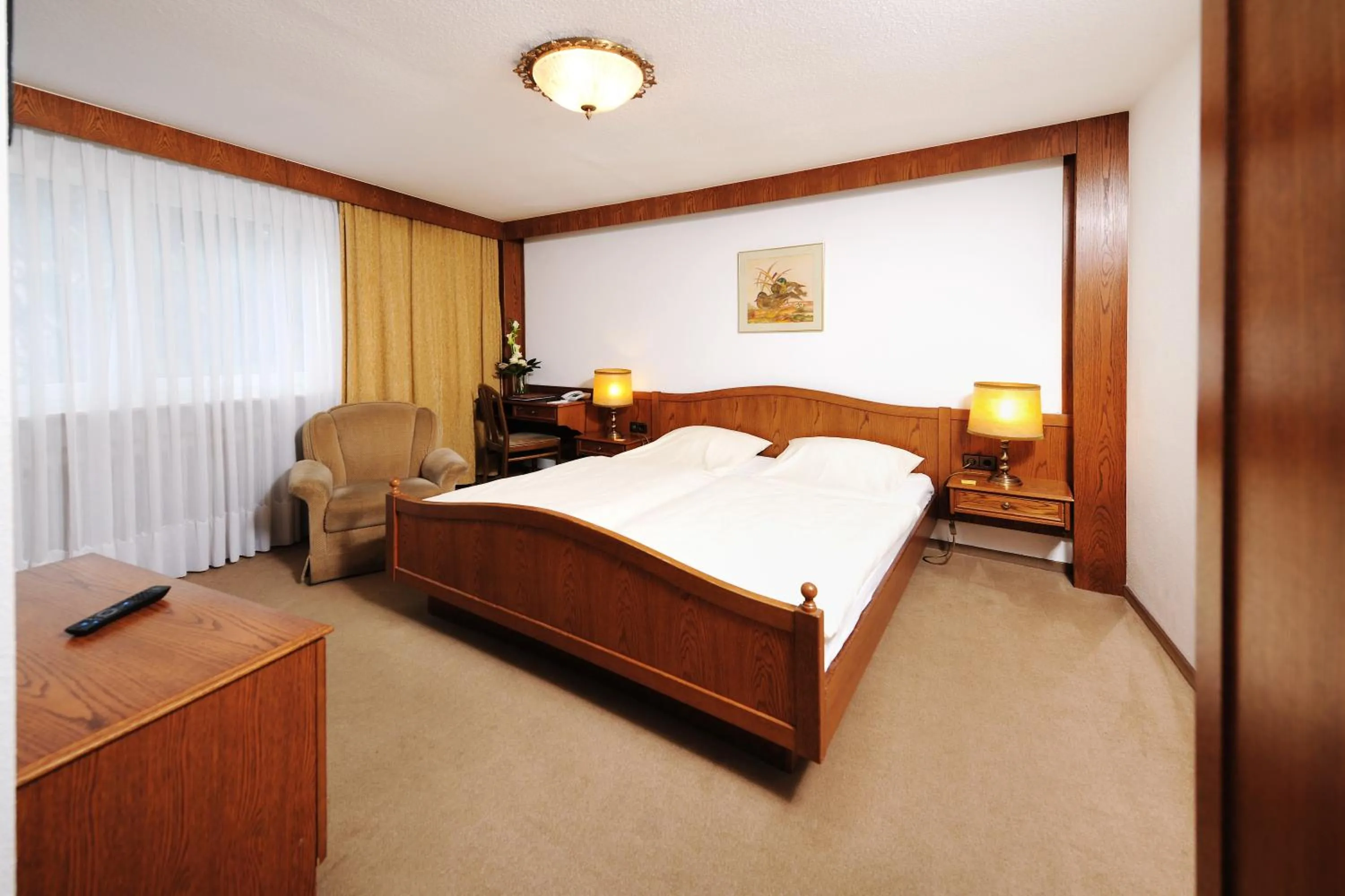 Bed in Hotel Alte Post Garni