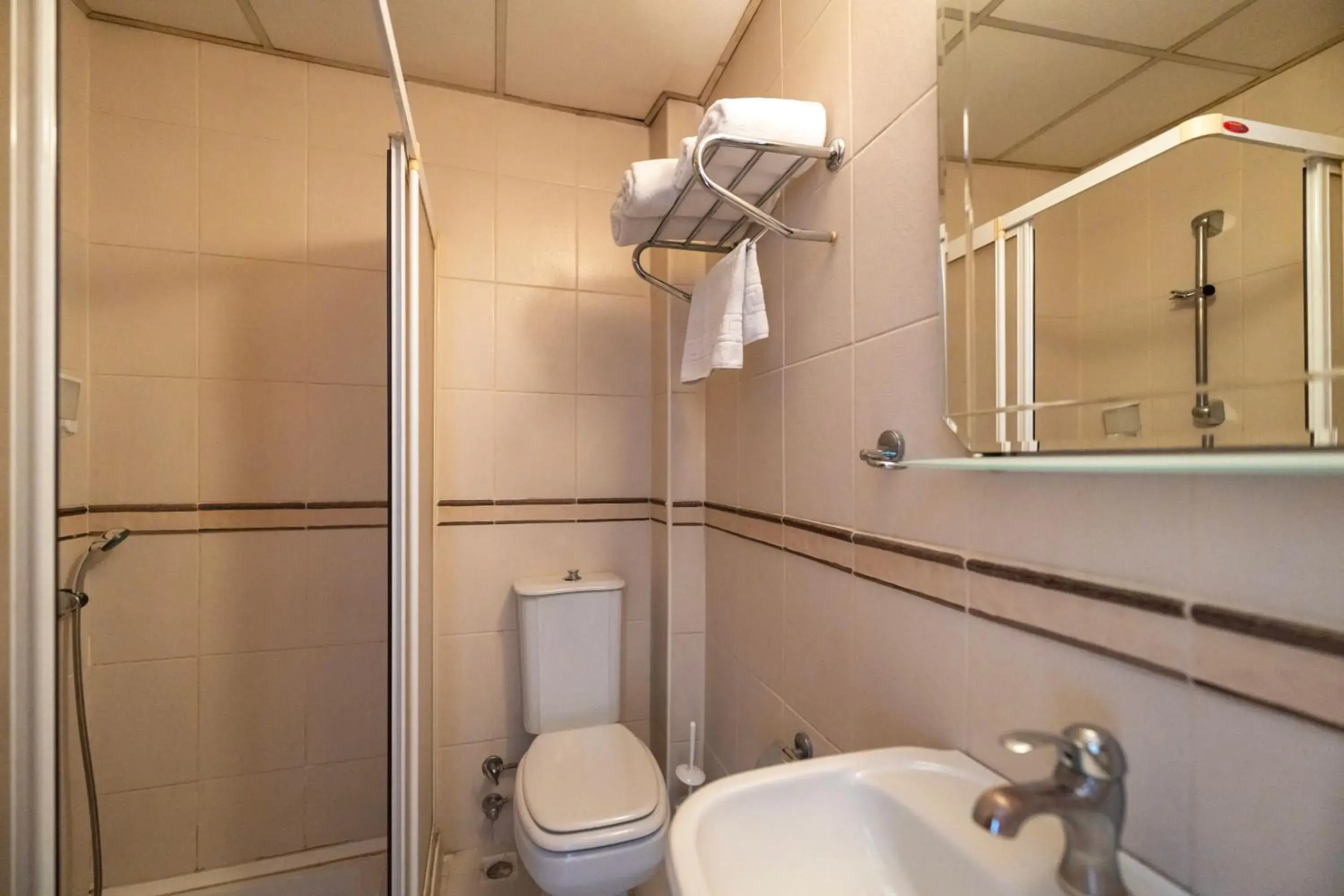 Triple Room in Şehir Hotel Triple Room in Şehir Hotel